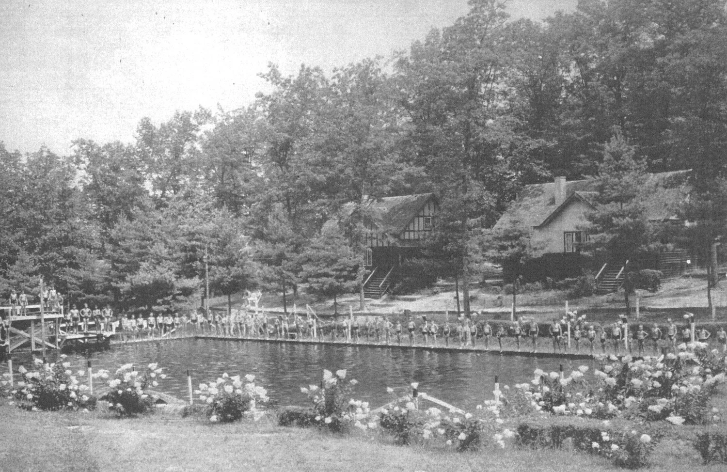 Historic Cottages and Pool 1940s.jpeg