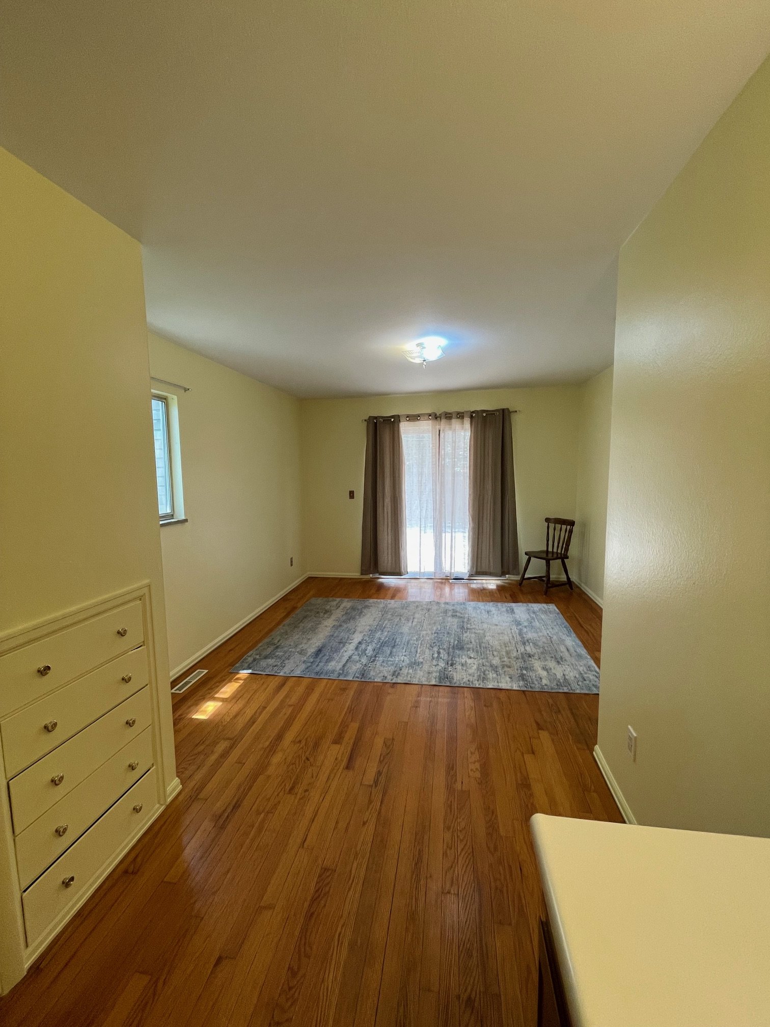 bedroomsouthview.jpg