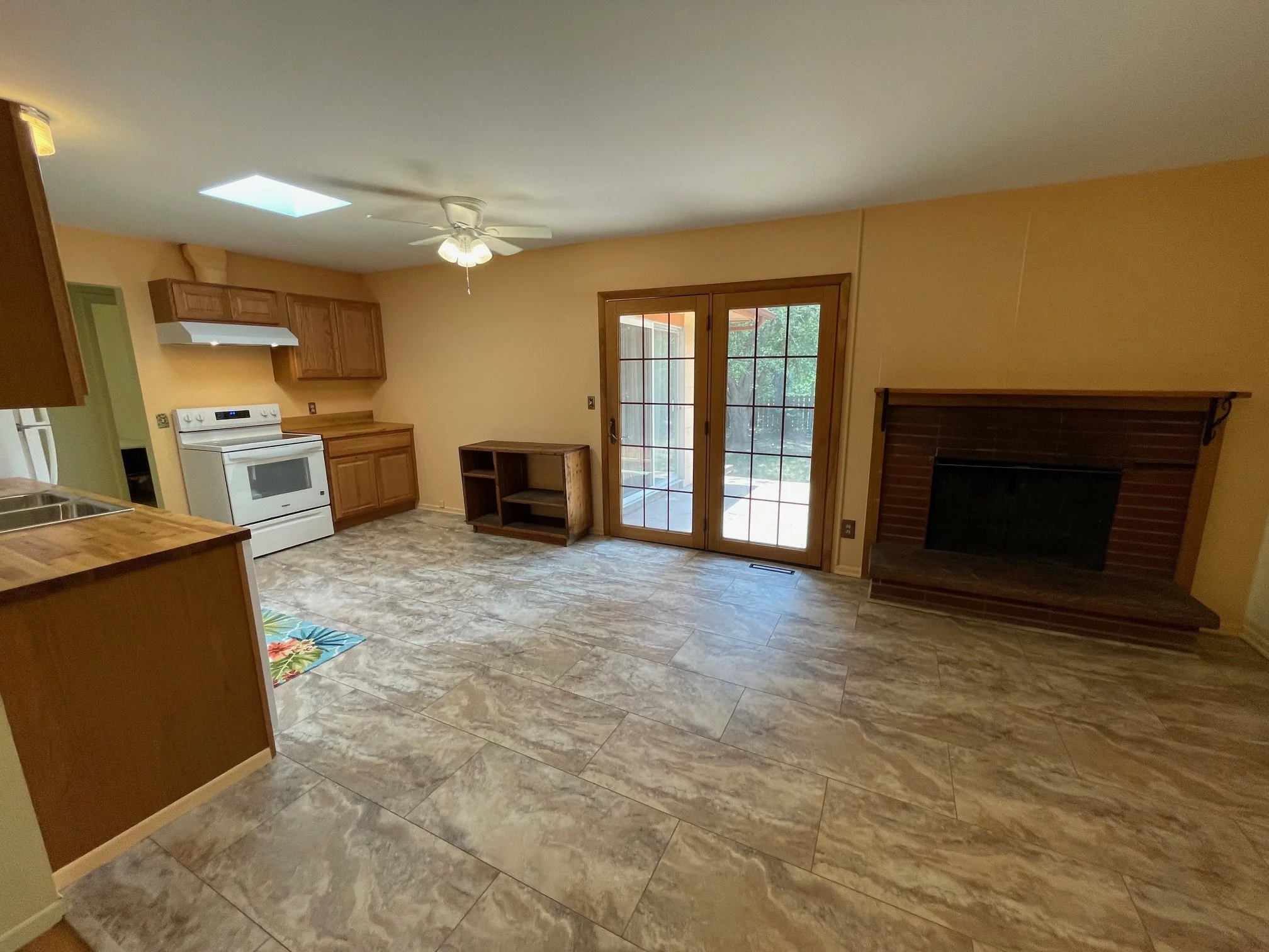 kitchen3.jpg