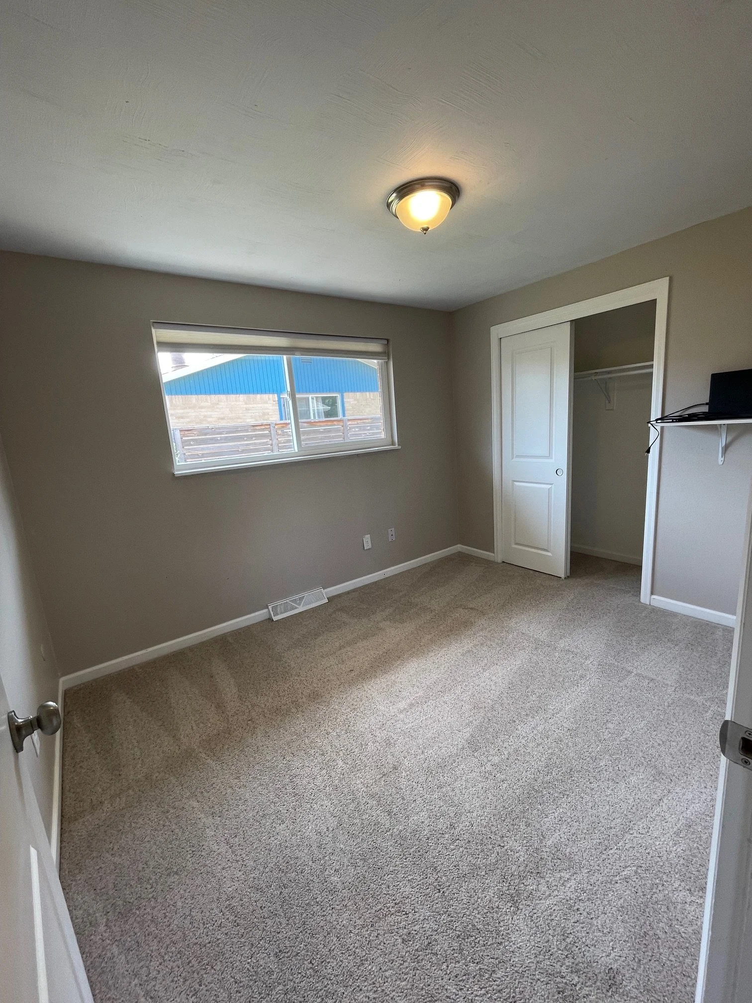 BEDROOM 3.1.jpg