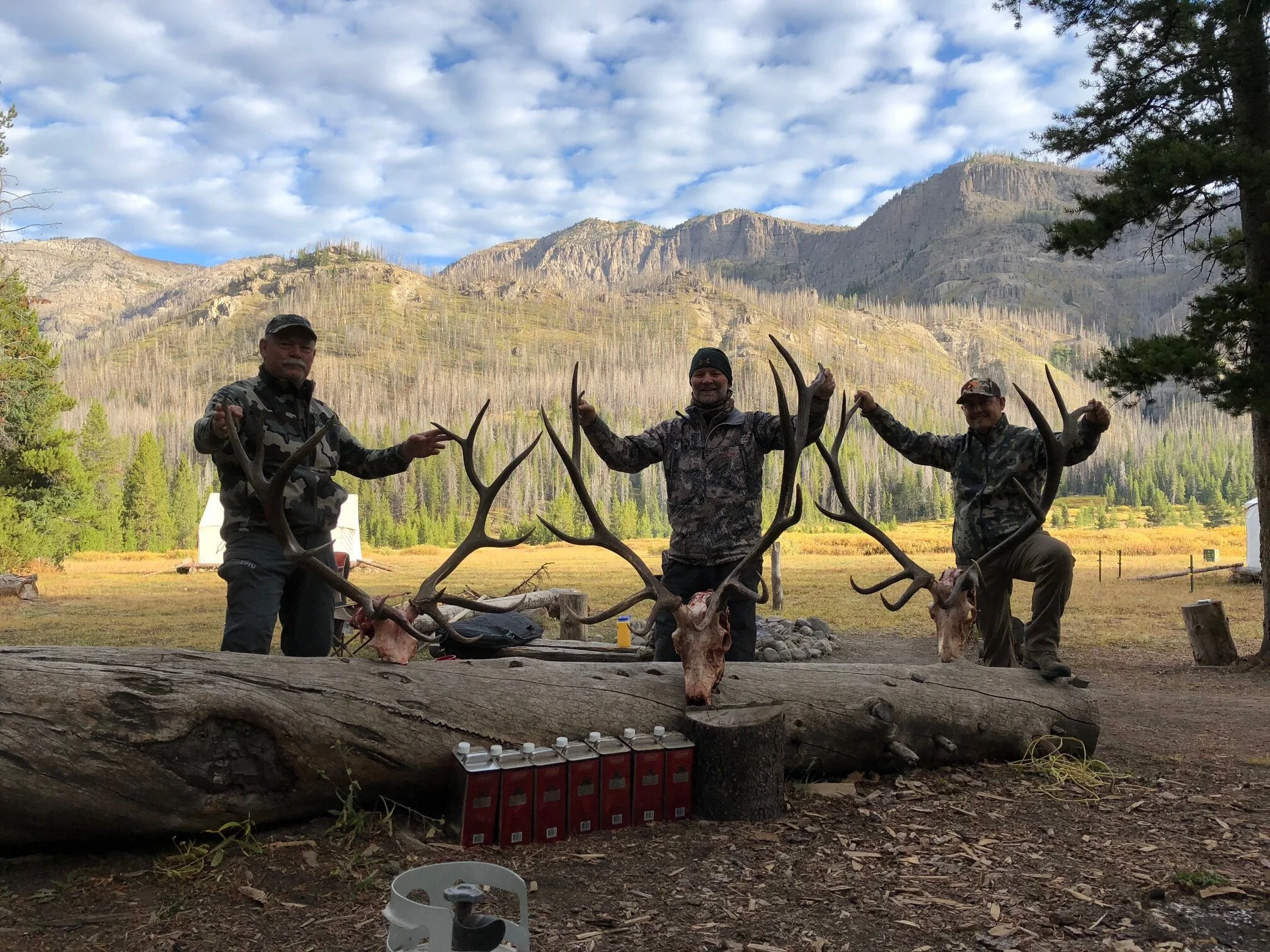 Elk hunt — Graylight Outfitters