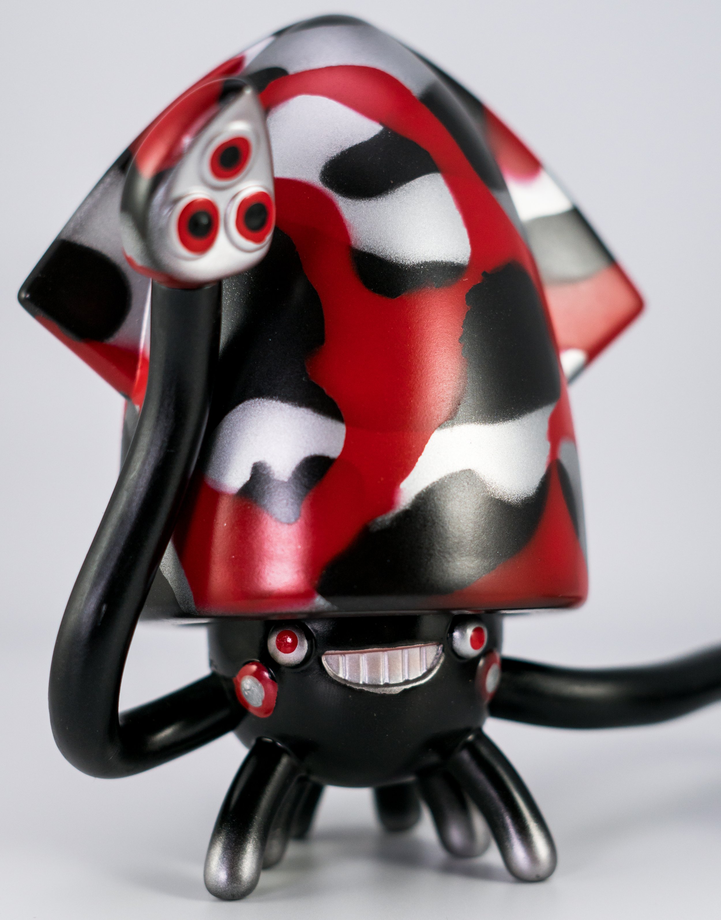 7. Squid_Front Close Up.jpg