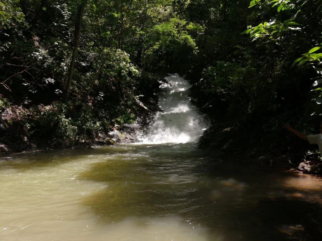 Malanoche watefall in Nosara
