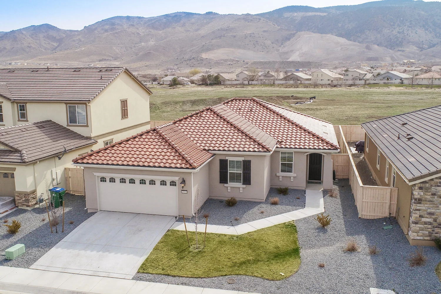 10664FoxberryParkDr(high)-4_opt.jpg
