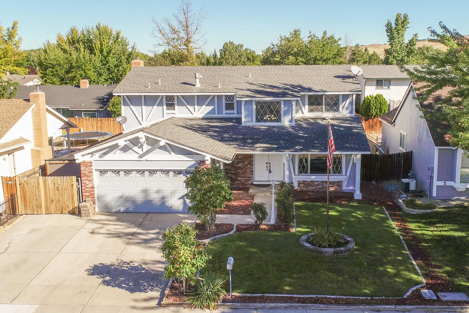 1668CandlewoodStHIGHRES2_opt.jpg