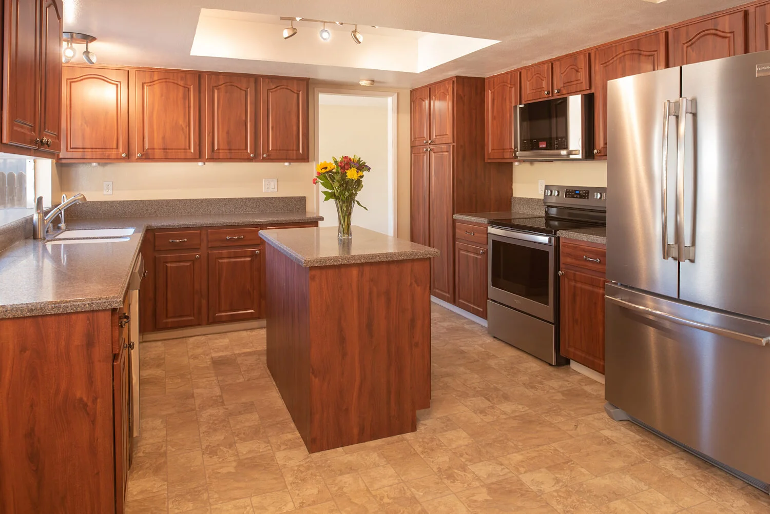 1668CandlewoodStHIGHRES11_opt.jpg