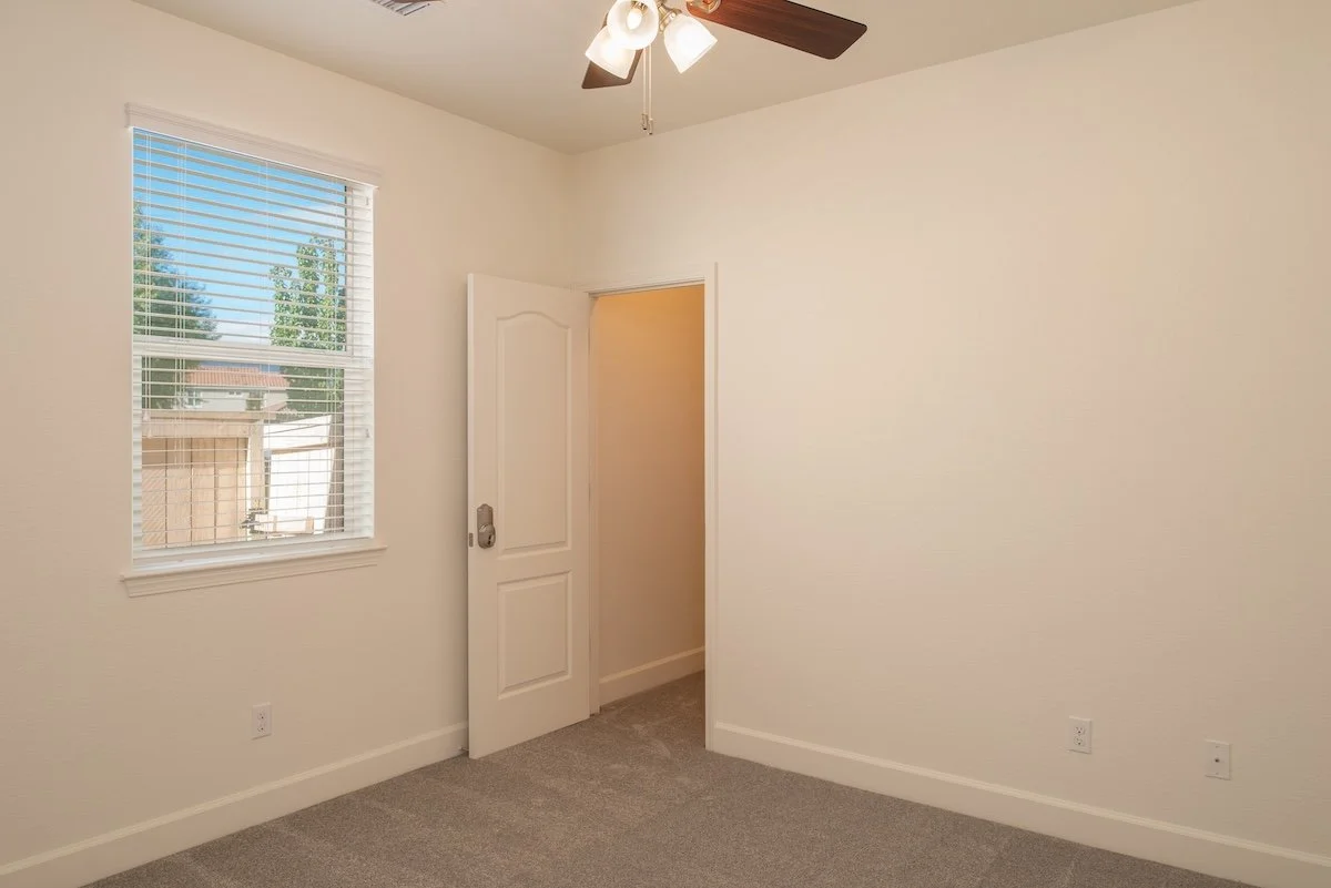 2160BlueOaksDrSTANDARDRES29.jpg