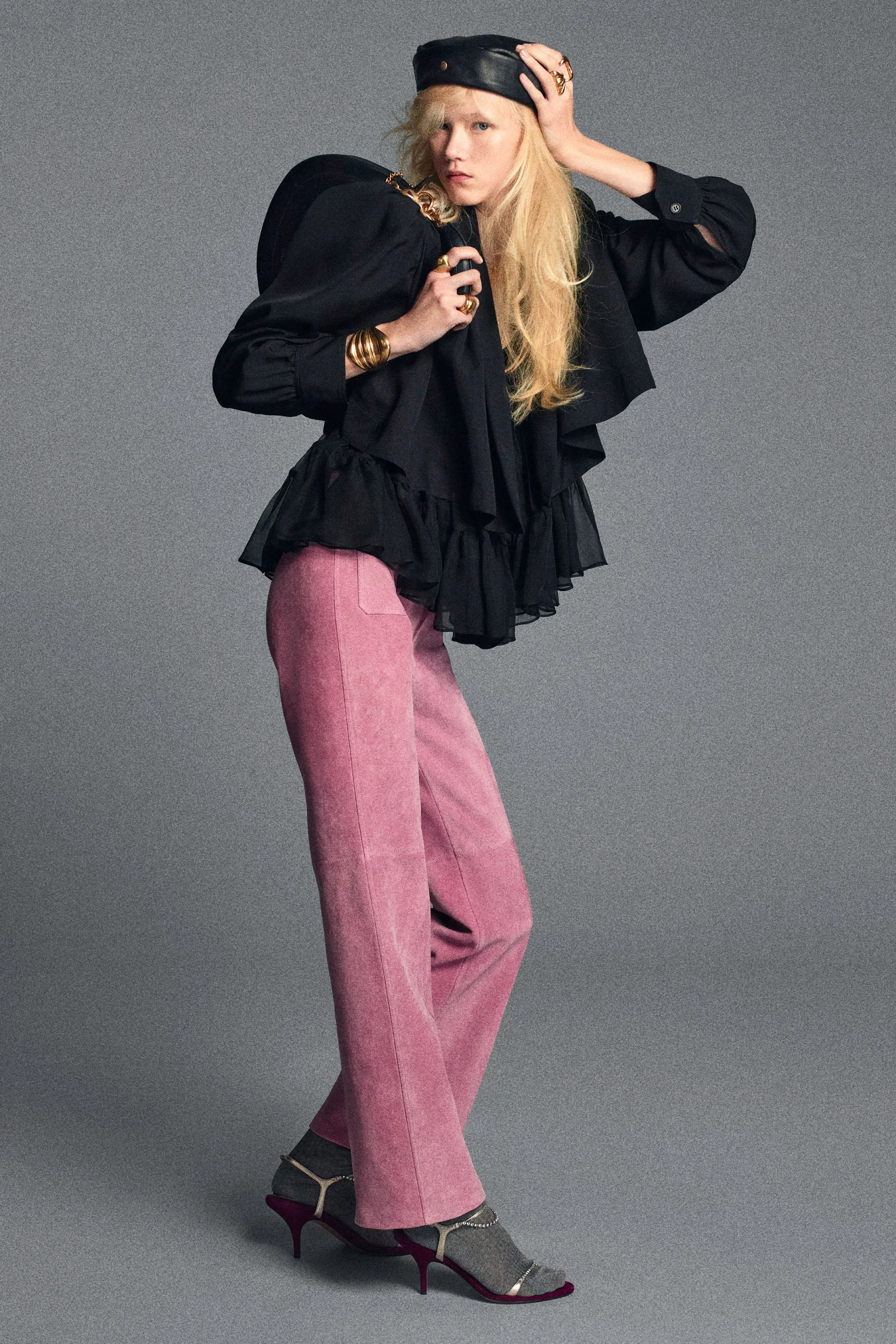 00032-chloe-pre-fall-2026-credit-brand.webp