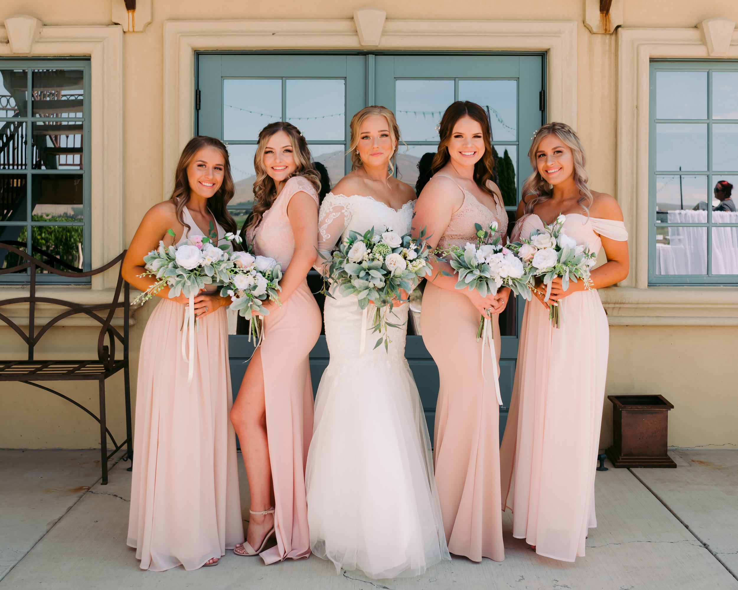 Bride & her bridesmaids!