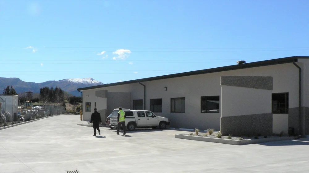 QUEENSTOWN COURIER DEPOT — Interact Architects Limited