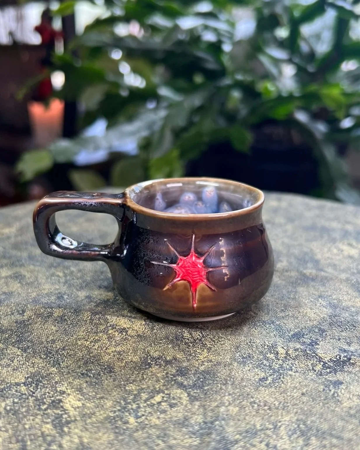 Cosmos Red Star Mini Mug