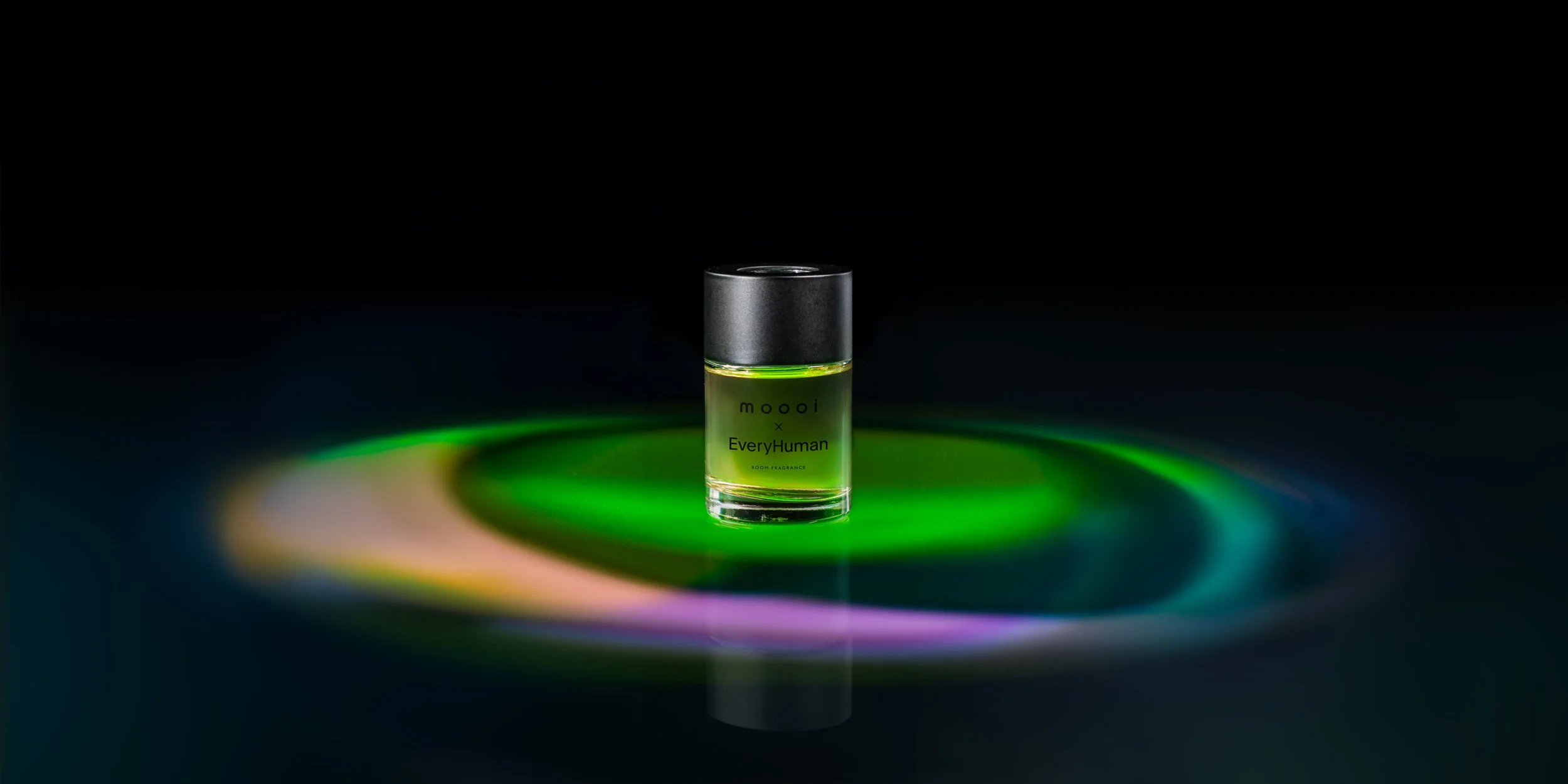 INT23-EVERY-HUMAN-GIFTSET-Evergreen-Dream-SAMPLE-BOTTLE.jpg