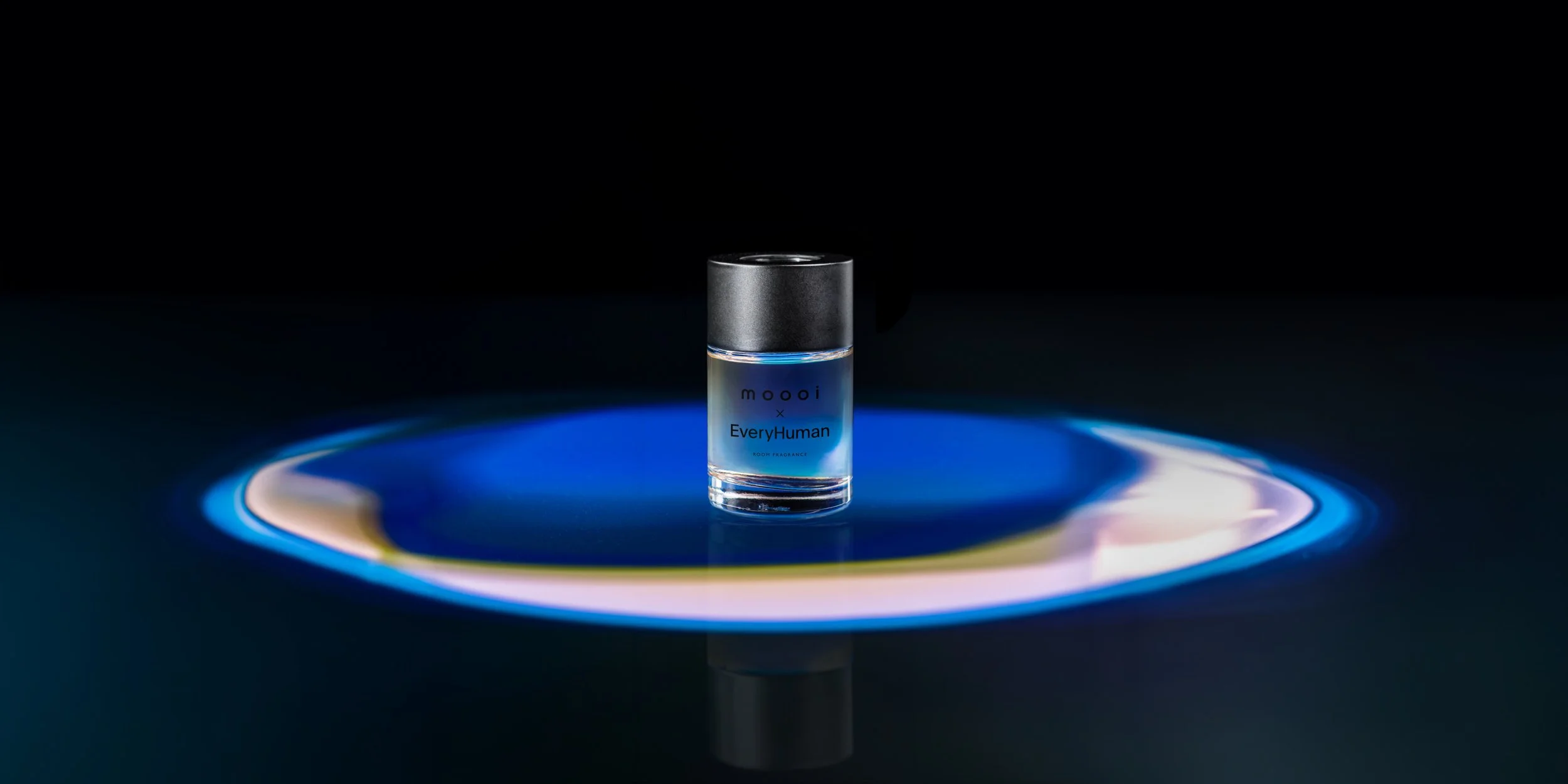 INT23-EVERY-HUMAN-GIFTSET-Night-Watch-SAMPLE-BOTTLE.jpg
