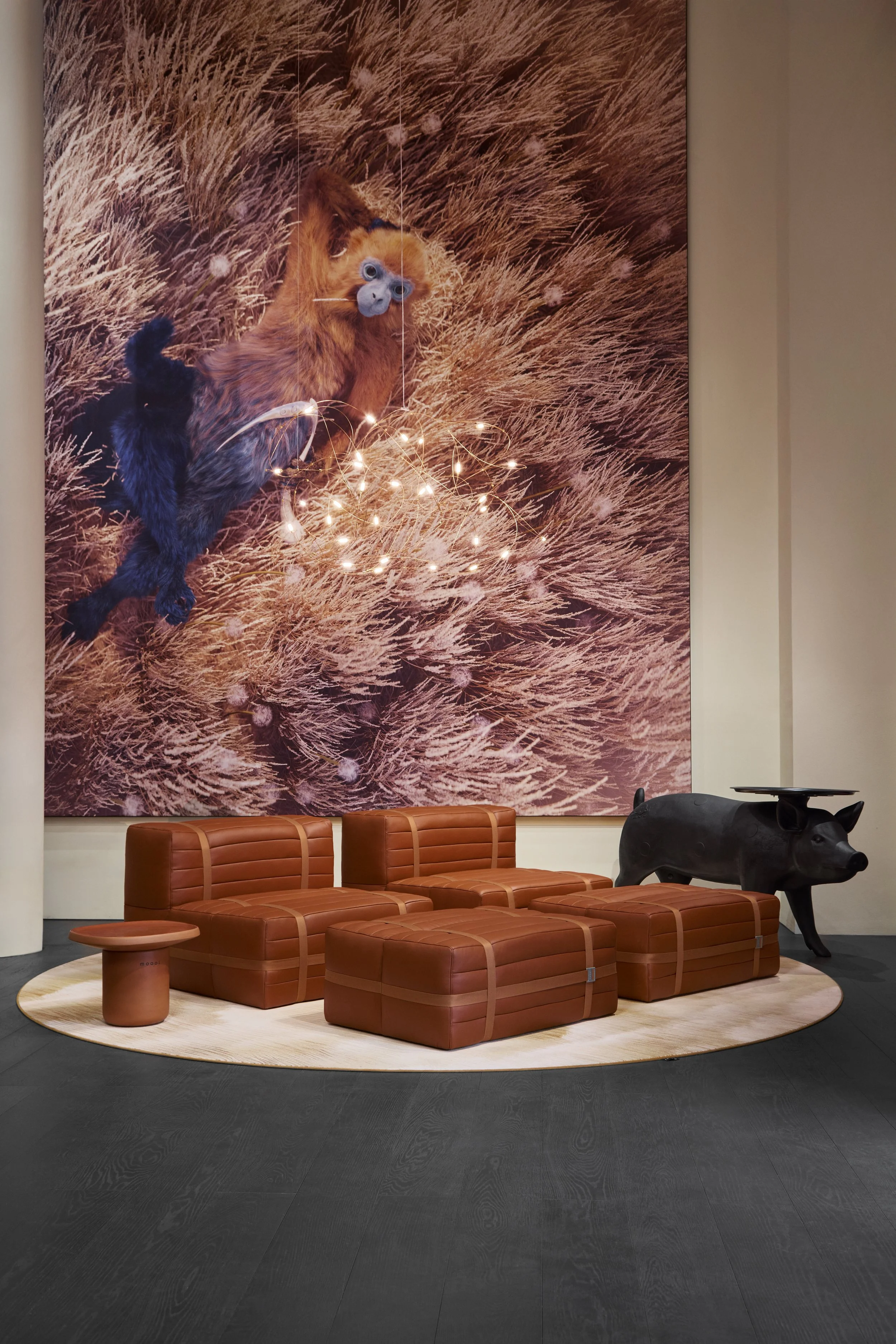 MOOOI_MilanStore_Haybale_Set01_MDW'25.jpg