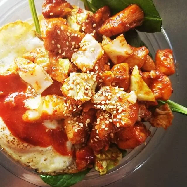 Good morning, SLO! Can't wait to FEED you today!
.
.
WED 6/10 - Wednesday Lunch Service @tenniswarehouse #sanluisobispo, 11-1P .
.
#slogood 
#seoulgood 
#firechicken