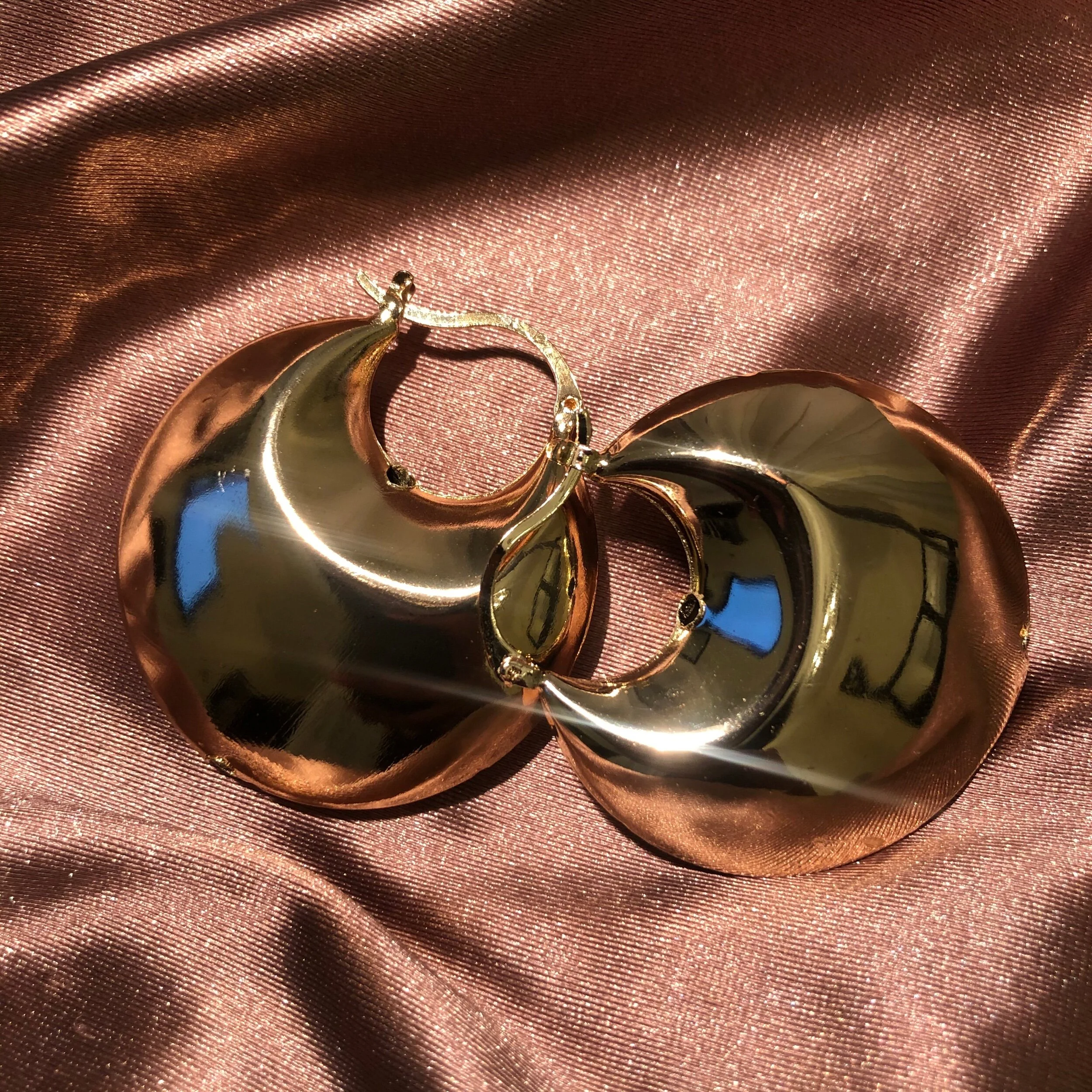 815847DD-8517-4FE9-B289-D61F5B3E7ABF