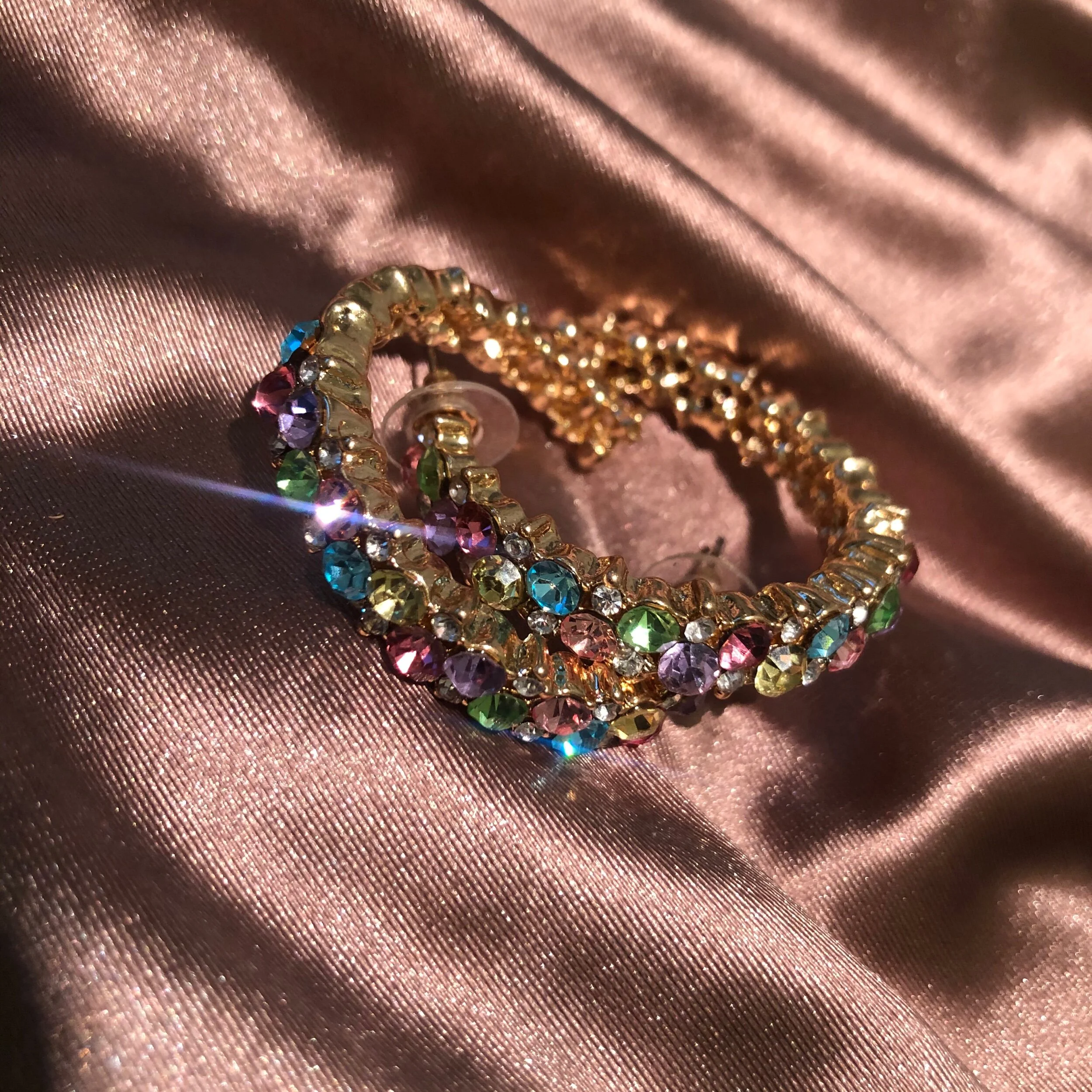 EC1B7307-A782-443D-ADAF-1E18D7F4B5CE