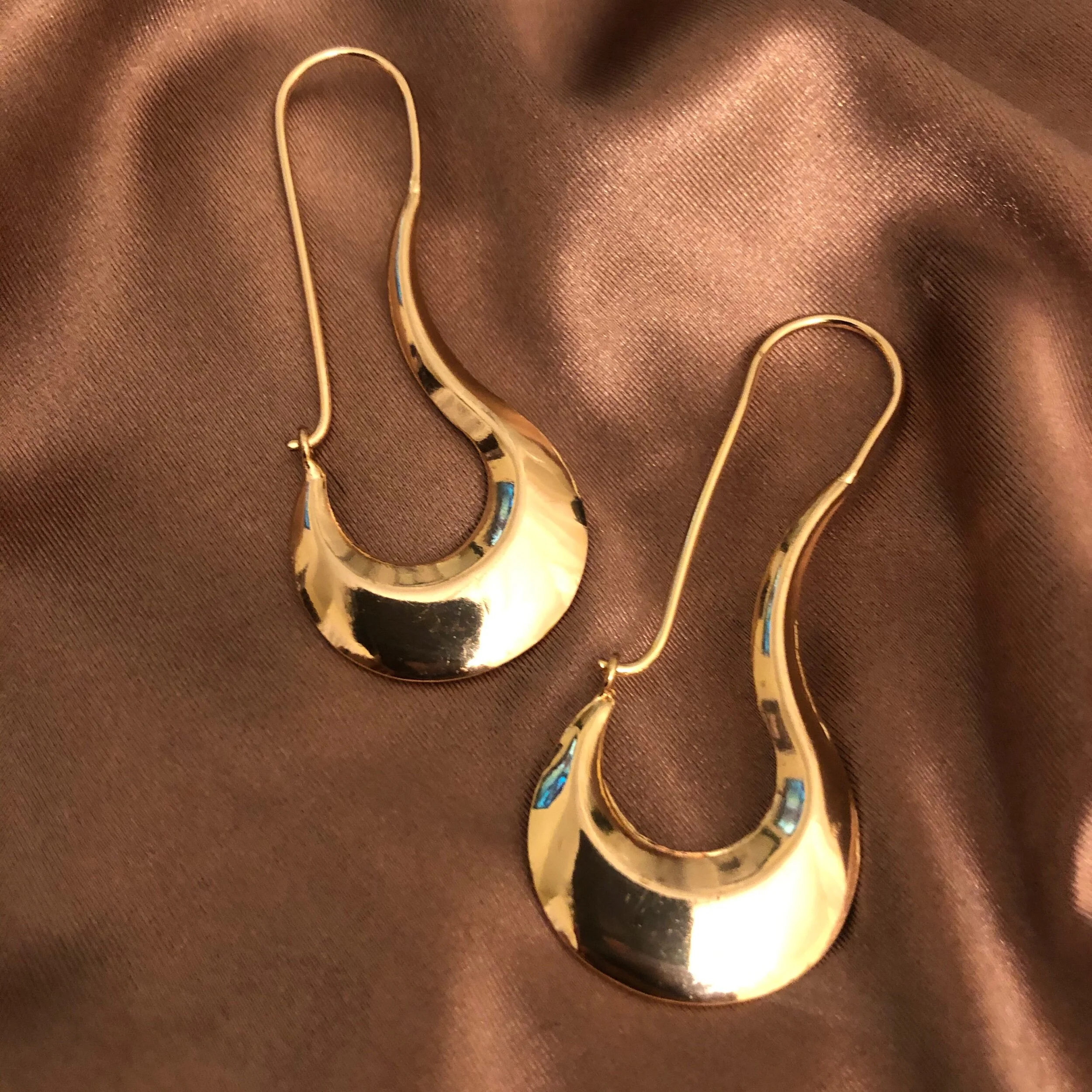 A7415B99-7959-4120-ADB2-89AD37953A4E