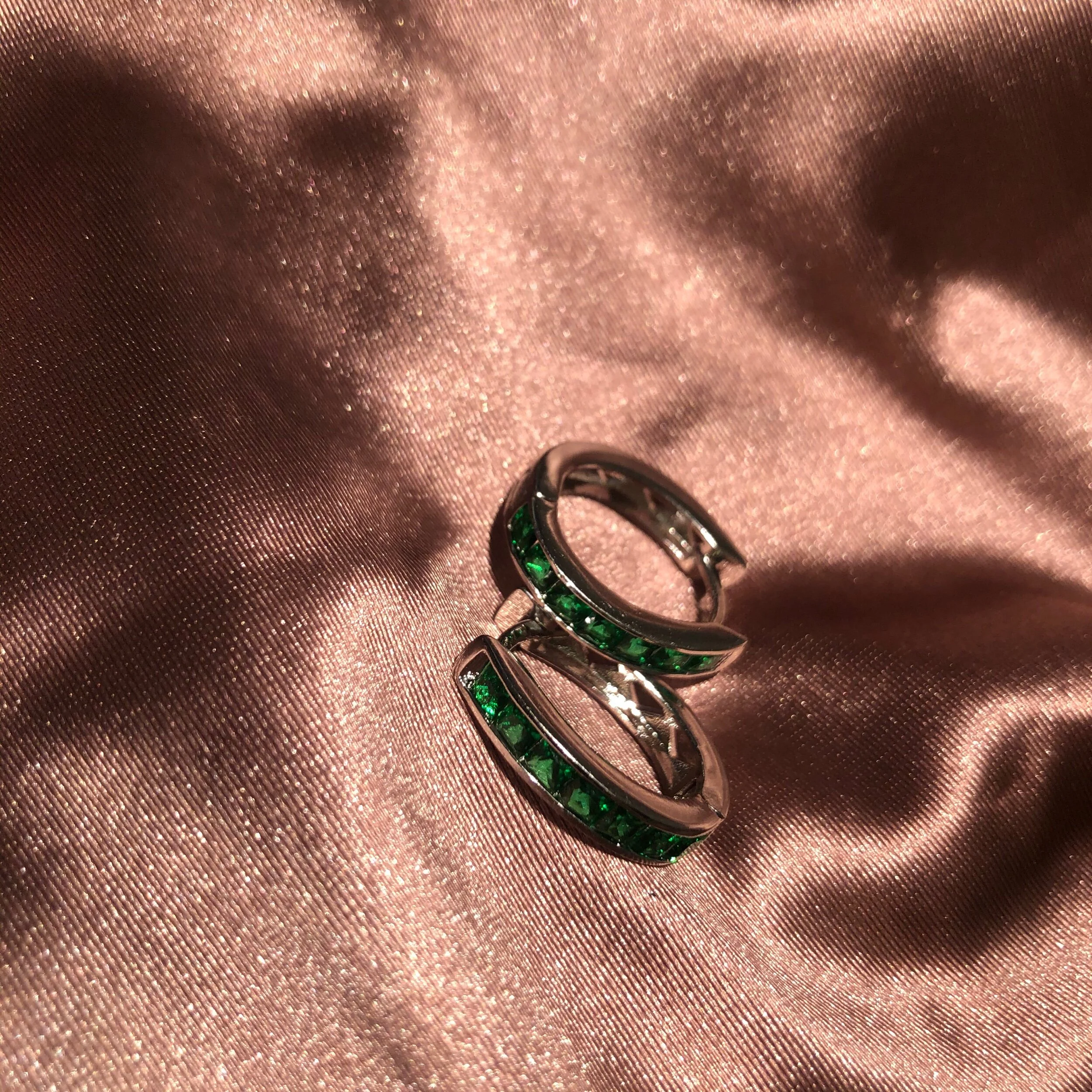 8DFBCC89-74DA-4FC6-9042-F40658FF1C5F