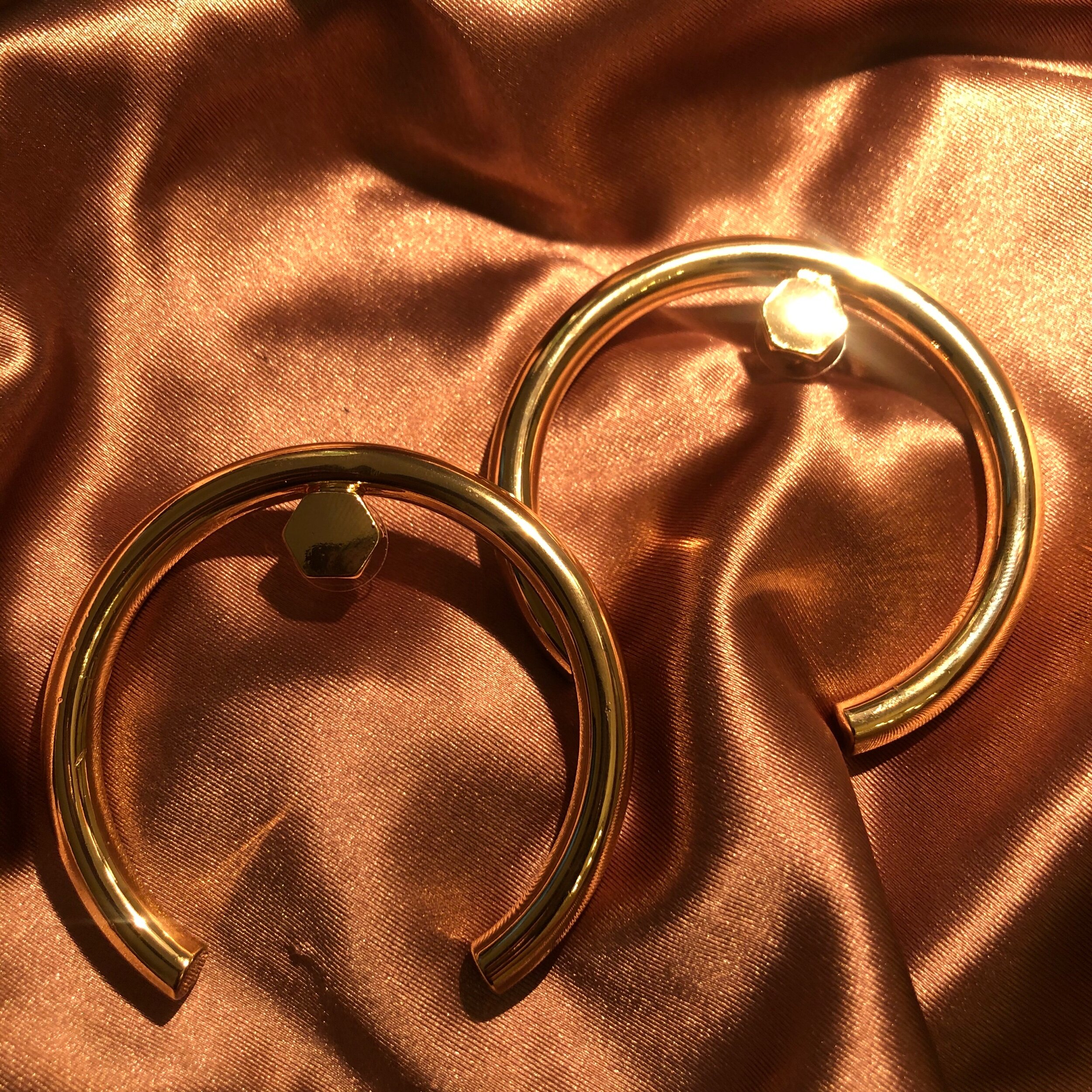 07E6D2DF-26EF-4322-8B47-1C5FA7448689