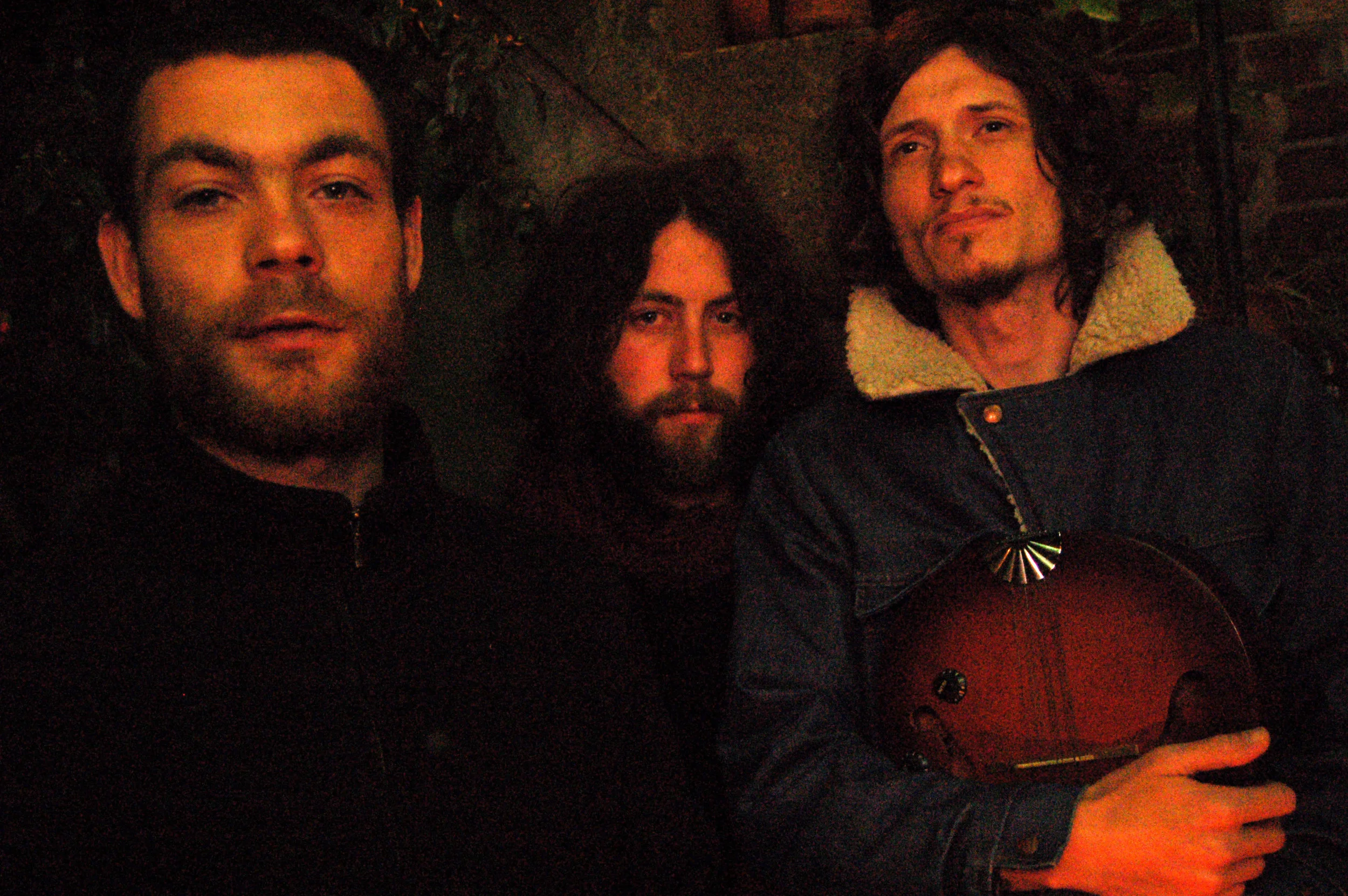 THE WIND MAY HOWL - PRESS SHOT (2007)