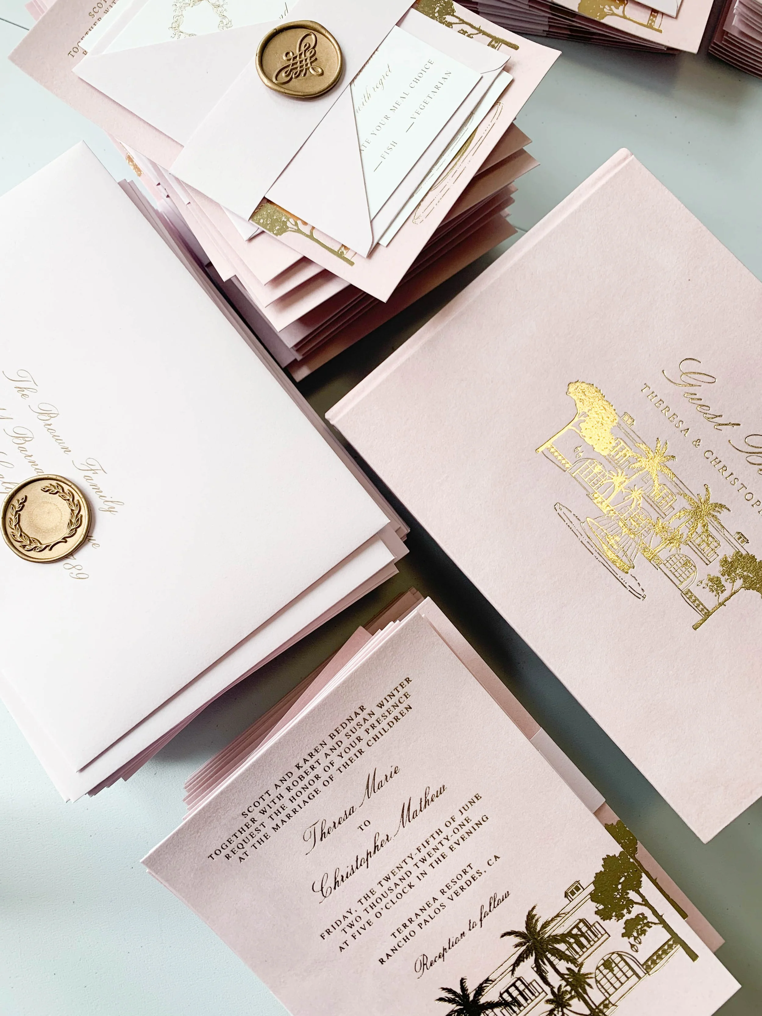 Velvet wedding invitations | Lettering By GRG