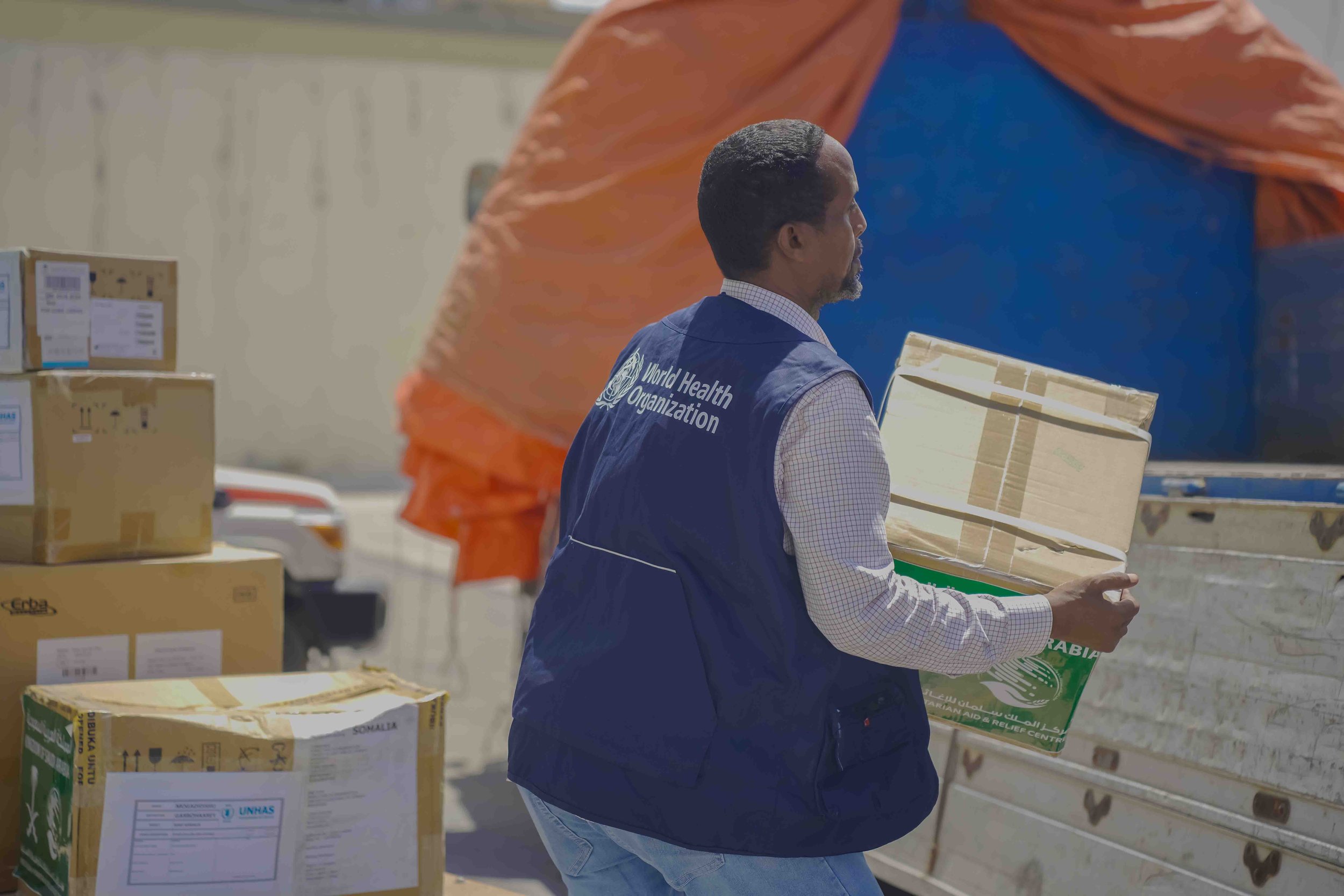 WHO Somalia - From warehouse to hospitals: inside Somalia's supply chain