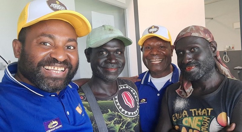 Hocheffizientes Katarakt OP-Camp auf Bougainville