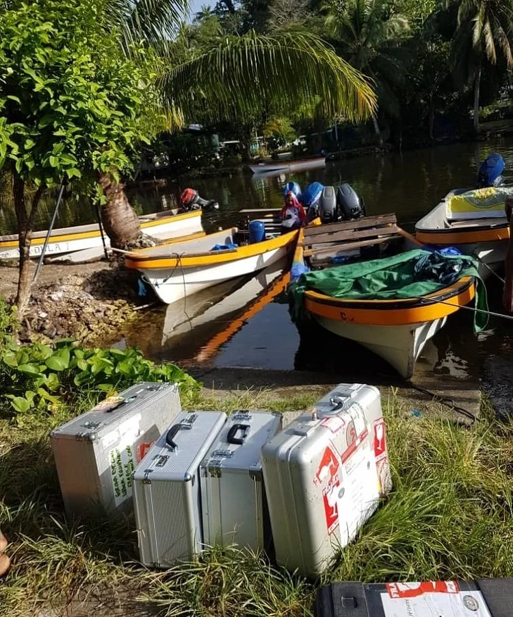 Mobile ophthalmological missions by boat