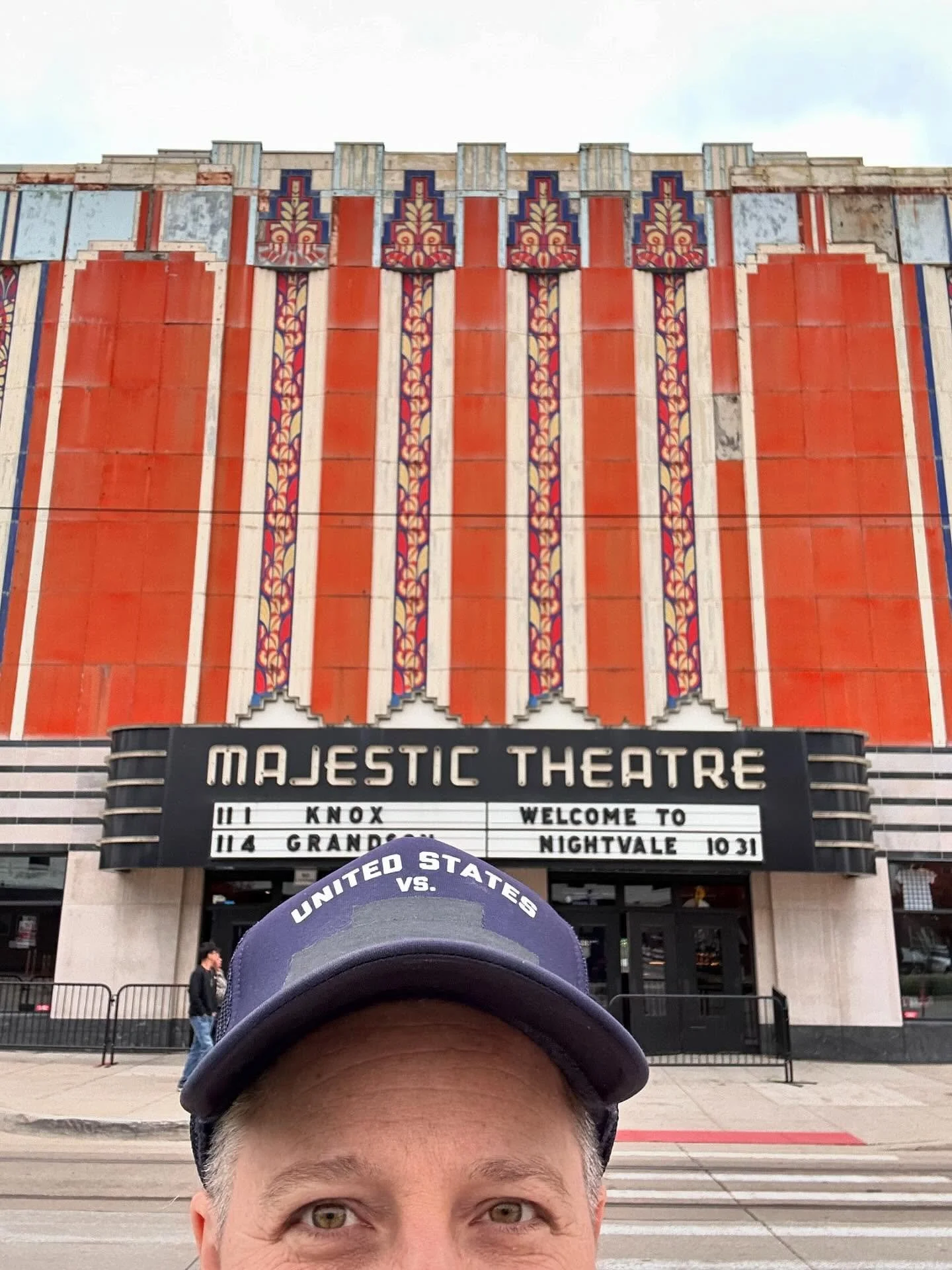 welp! well that&rsquo;s a wrap on this run with my @nightvaleofficial family. ever grateful for my adventures with them. and to our audience at the lil bandbox known as detroit&rsquo;s 1915 majestic theater. happy halloween yall! my favorite costume 