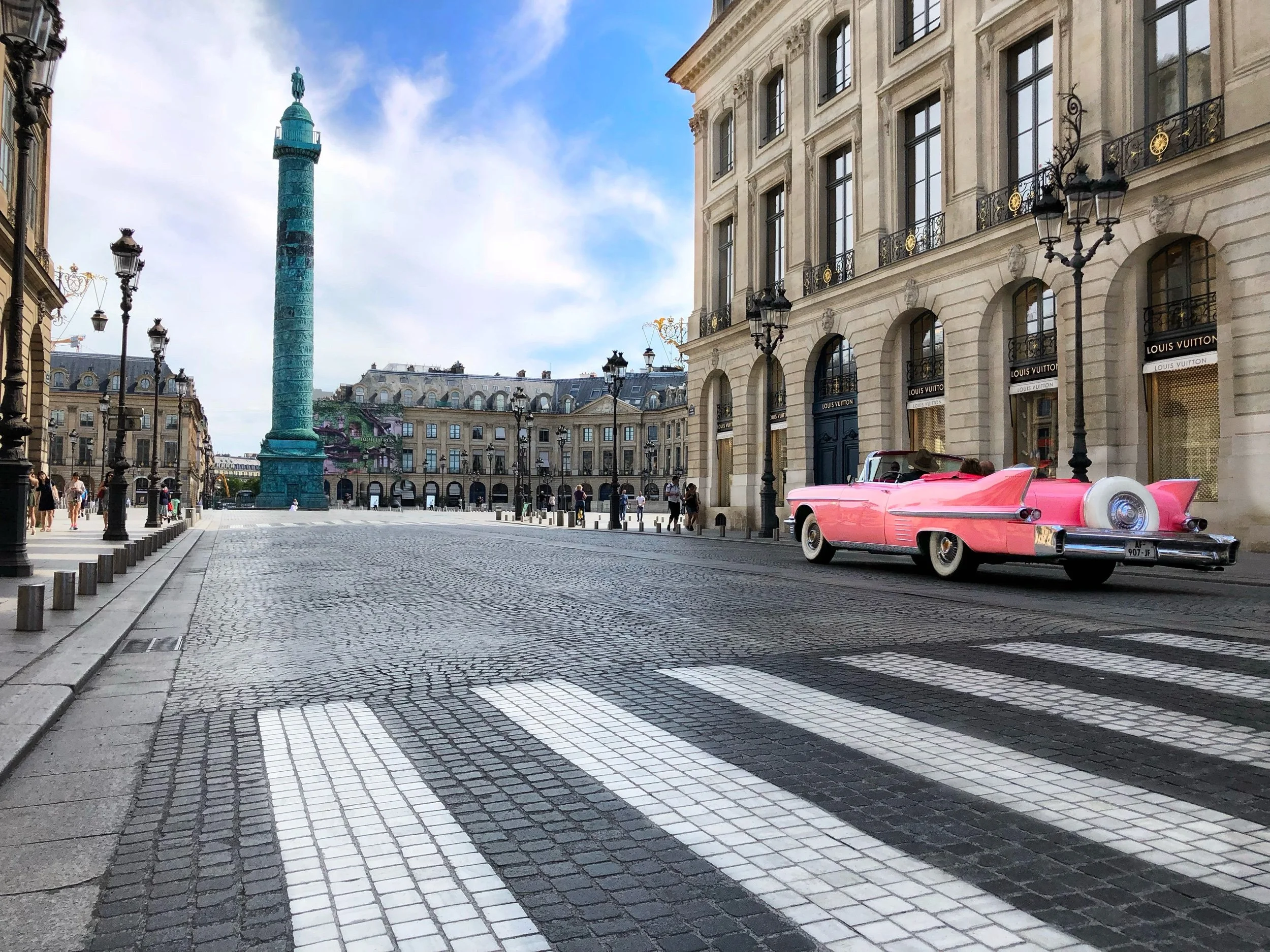  Pink Cadillac, place Vendome 