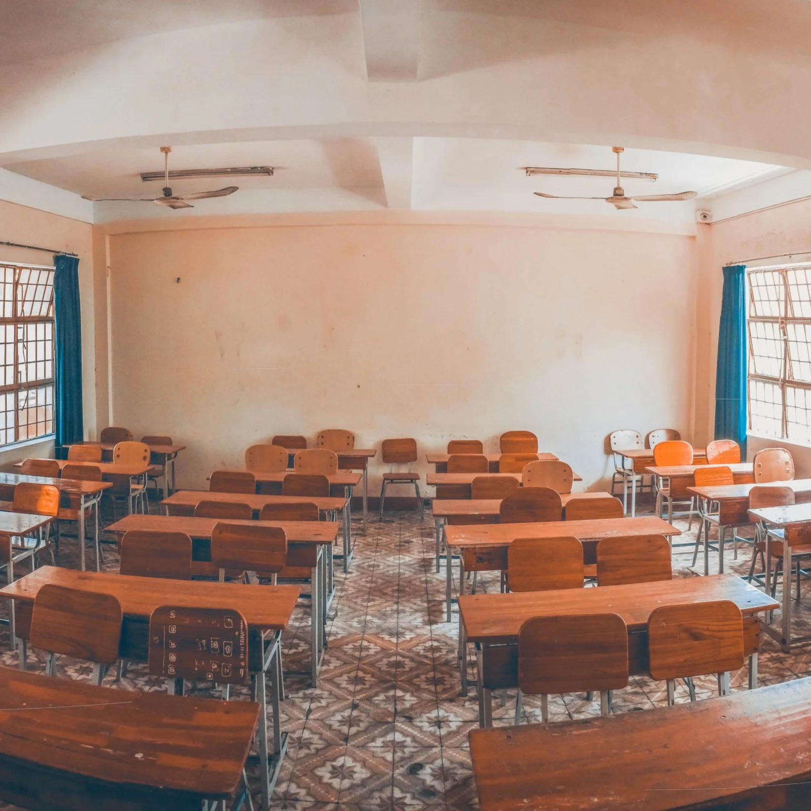 Computing Art. A Summer School