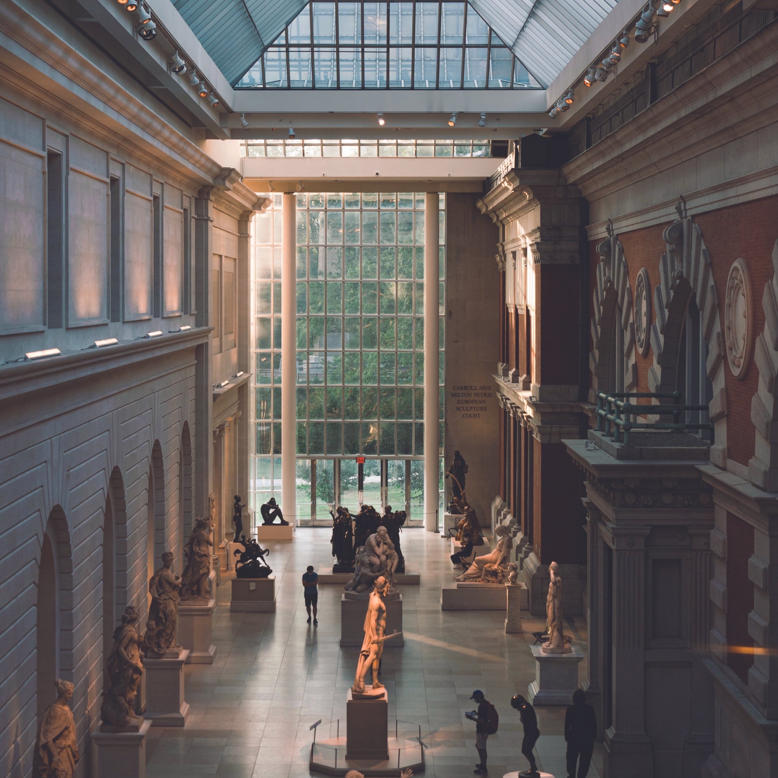 Memory Institutions Meet AI: Lessons from Critical Technology Discourse