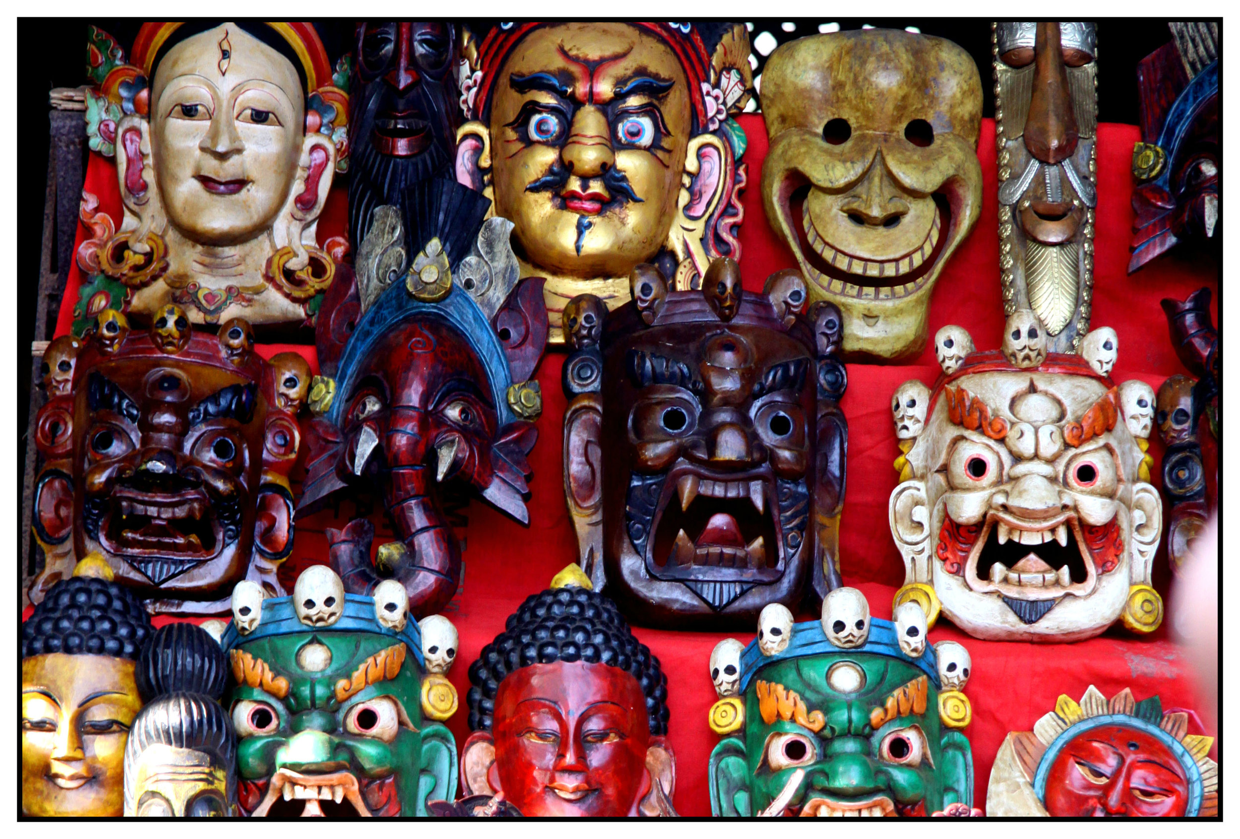 goa 16 Anjuna Market Masks.jpg