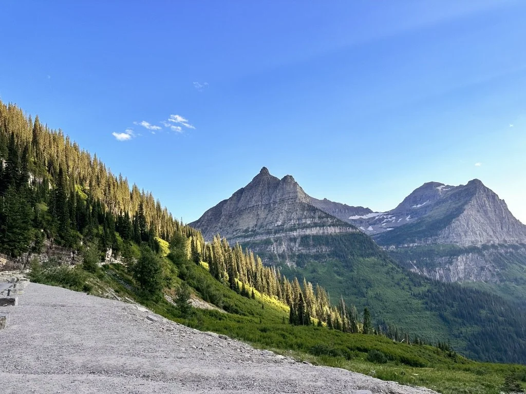 Peace Park Road Trip! : A 4-Day Outdoor Adventure in Waterton Lakes National Park, Canada and Glacier National Park, Montana