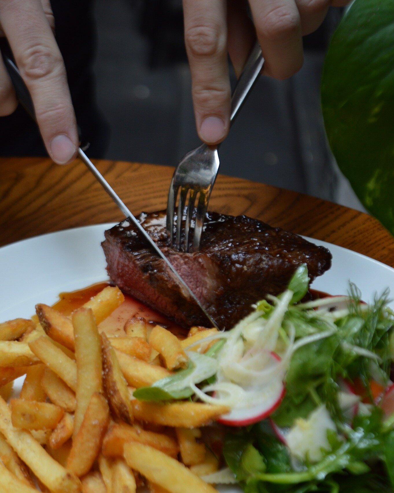 🍴Steak Night is back!

Indulge in 250g of Angus Beef Rump steak...ONLY $22! 

✨ Join us from 5-9pm, TONIGHT!

 #captainmelville #meetyouatmelville #steaknight