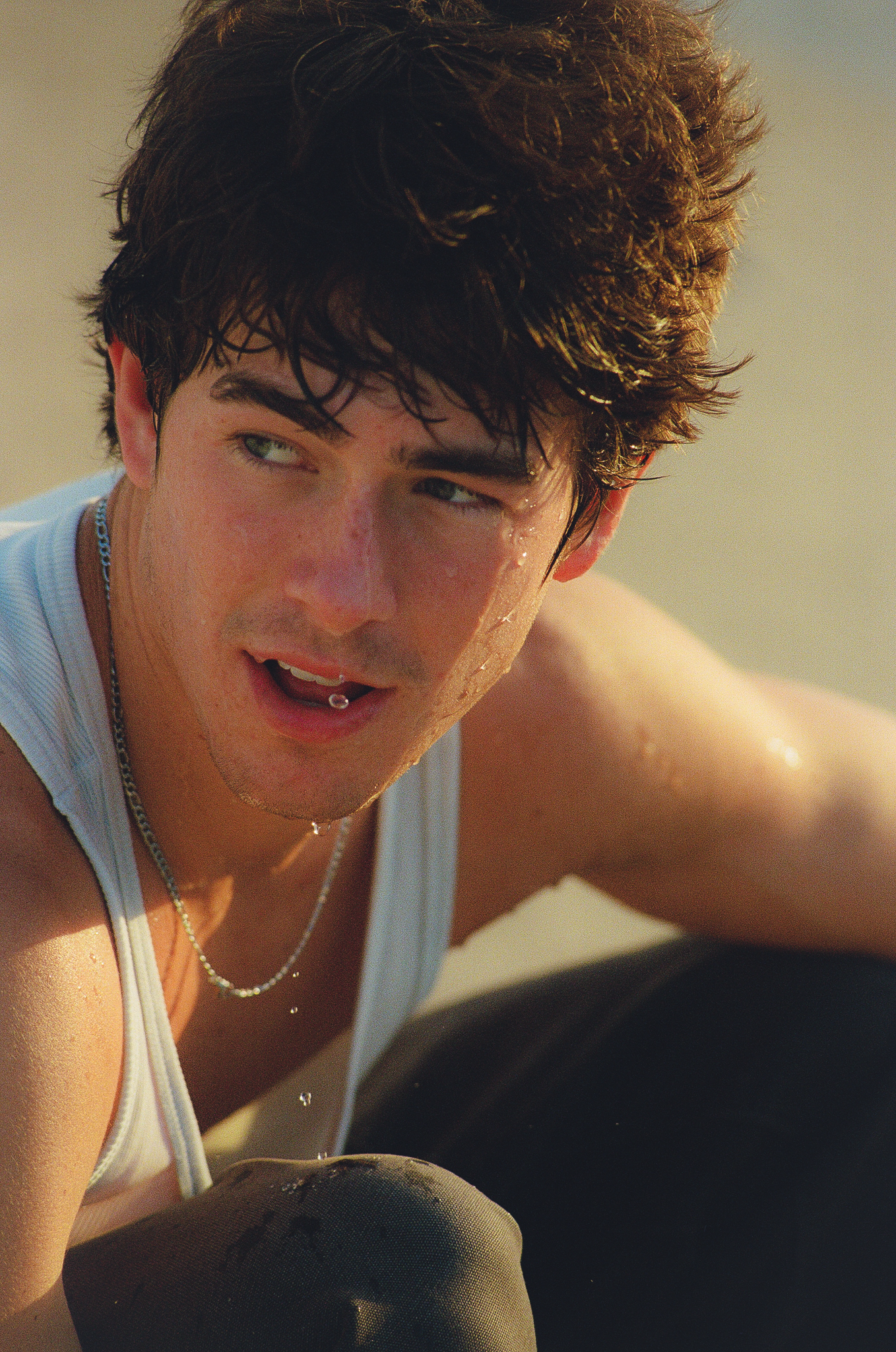 NoaHarrison_LARiver_13126_look2-11.png