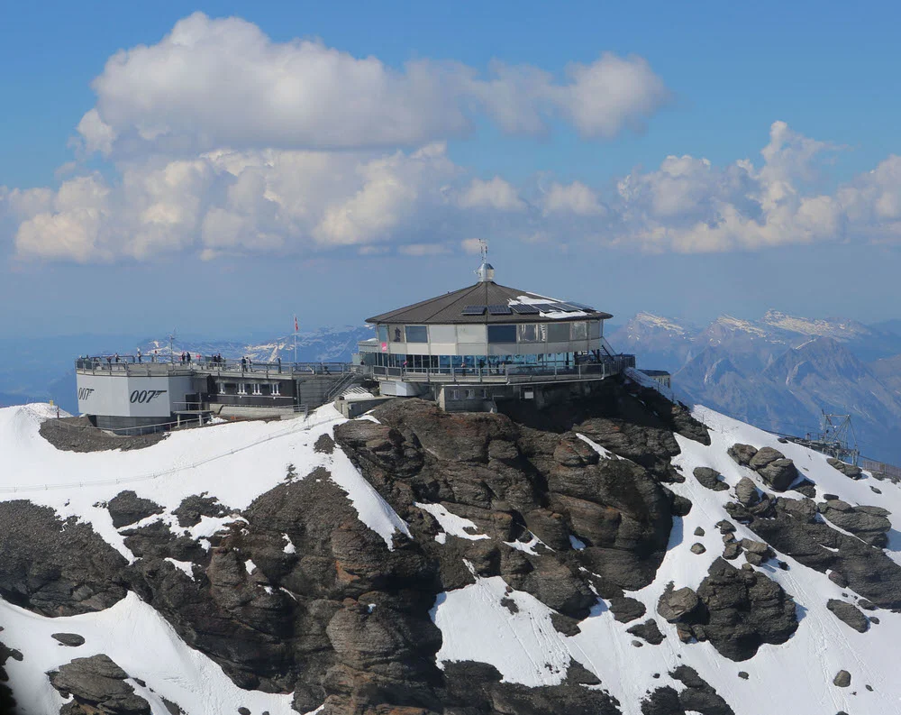 2019-Schilthorn-PizGloria.jpg