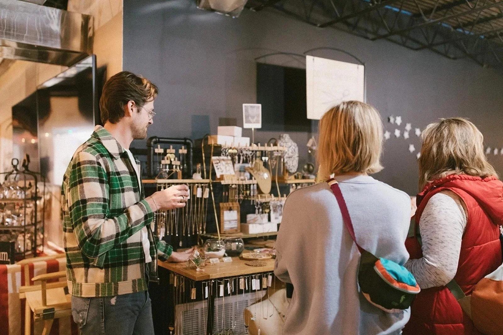 Love, The Locals   Shop Small, Shop Local   Sip + Shop | Saturday, December 5th | 6 - 9 PM  Holiday Market | Sunday, December 6th | 10AM - 5PM   Canoyer Garden Center - Lincoln, NE 