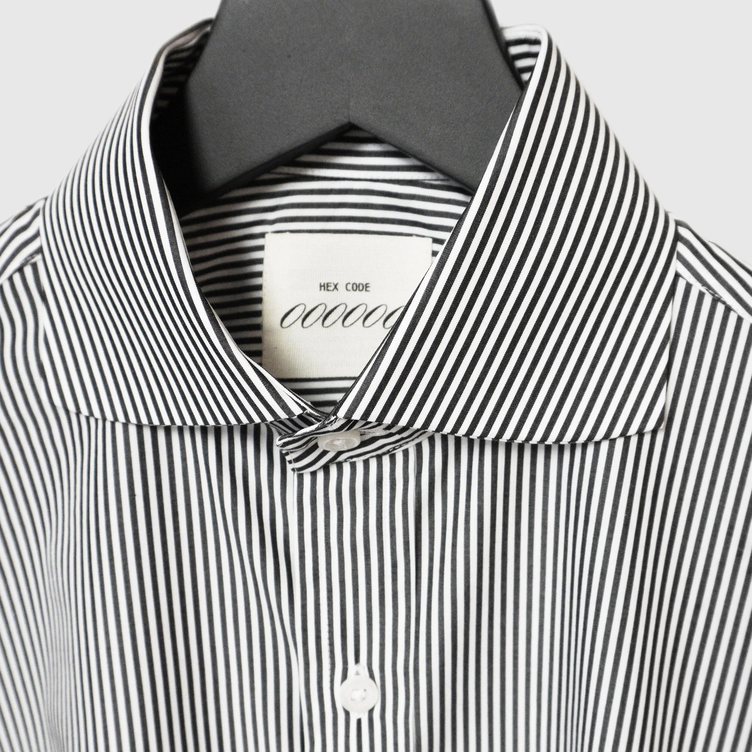 KAM04277 close b125c0 grey.jpg