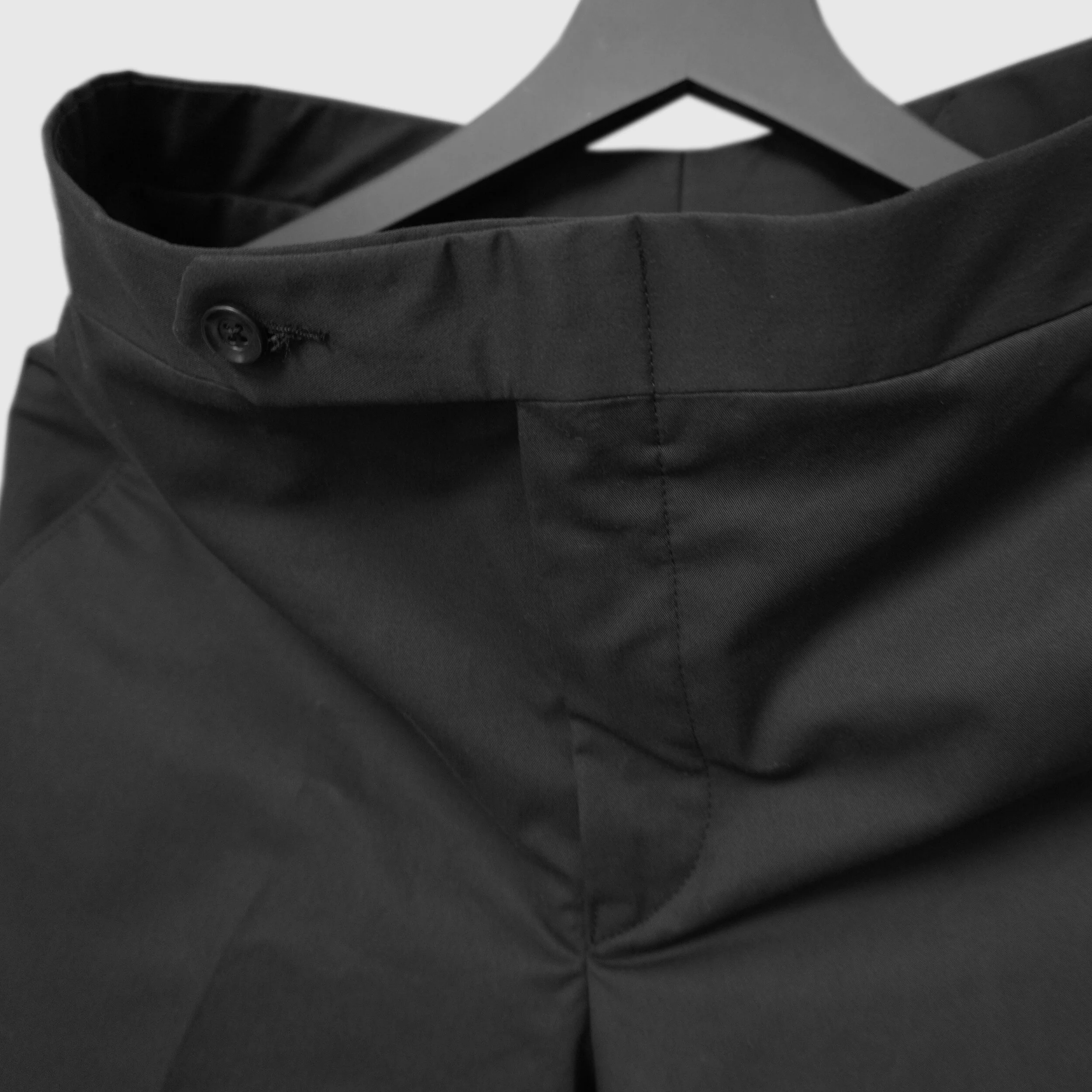 KAM04394 close b-50c-50 grey.jpg