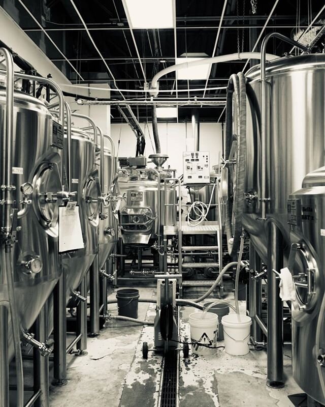 I had the opportunity to tag along with Ken and Evan from @starpointbrewing, where we brewed a special beer for February 22nd's Why We Hike (@whywehikeorg) Fundraising event at @glassjug_bottleshop. We decided on an Oreo Stout in honor of my father-i