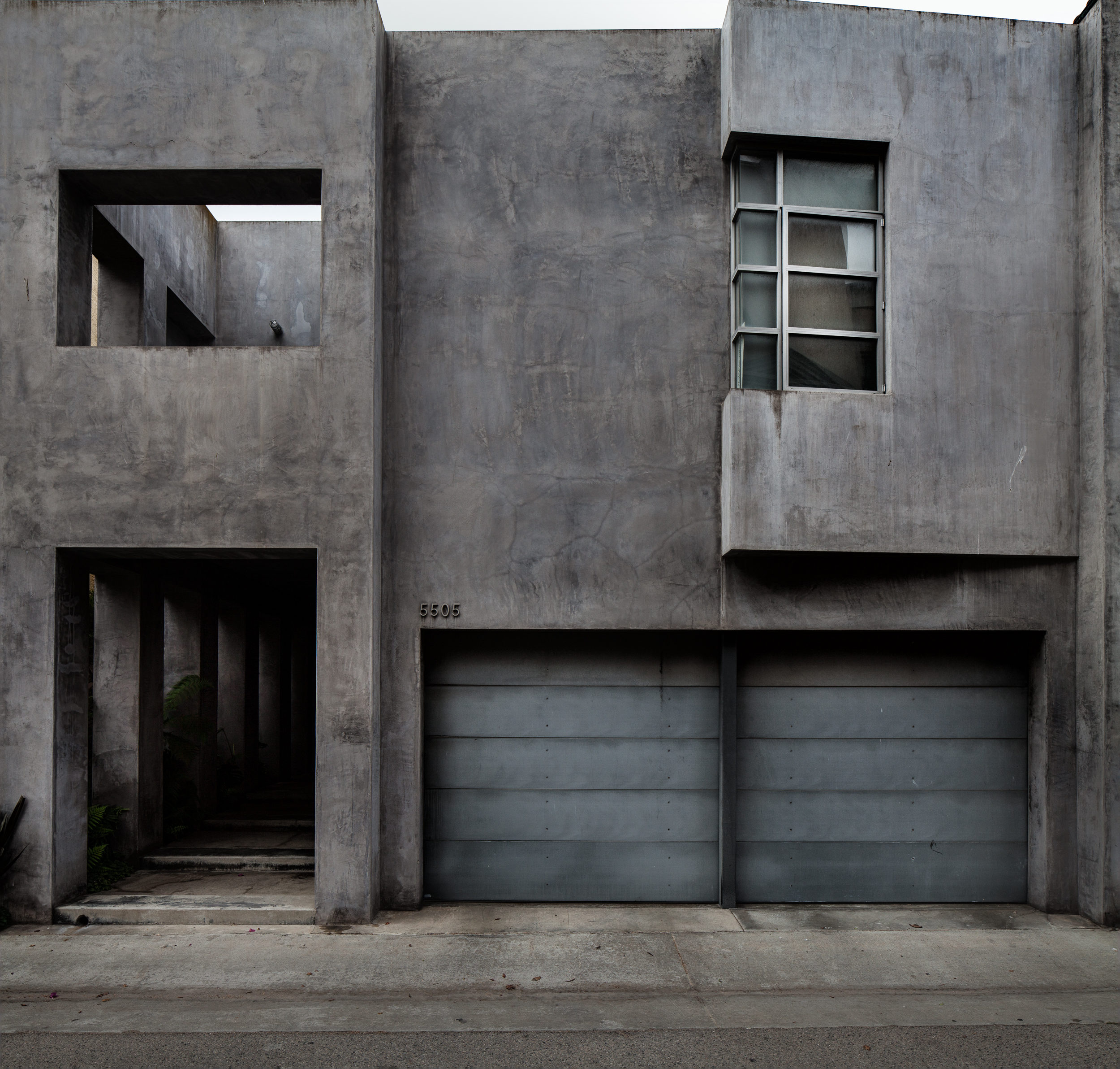 Venice Beach Cement House-.jpg
