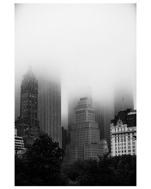#fog
.
.
.
.
.
.
.
.
.
.
.
.
.
.
.
.
.
.
.
#picturesofnewyork #photooftheday #blackandwhitephotography #blackandwhite #citylife #newyork #newyork_instagram #newyorkcity #newyork_ig 
#city #bw_perfect #instadaily #instagood #tlpicks #newyorklife #cont