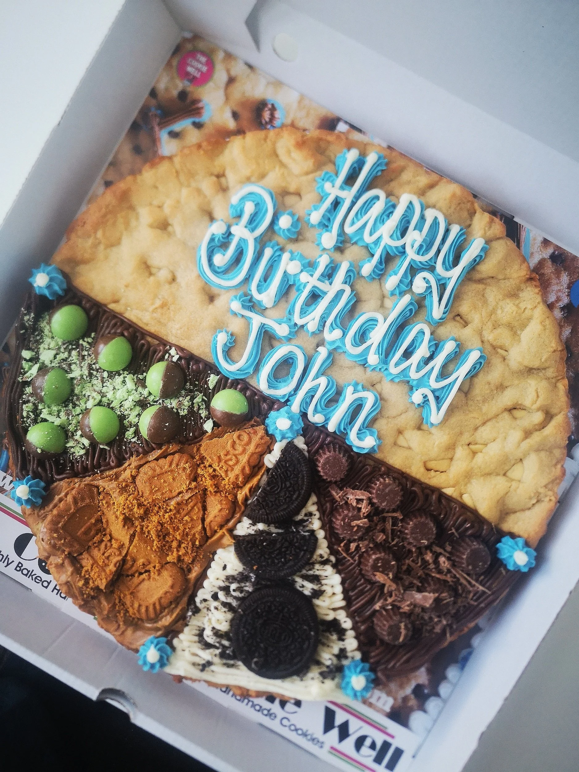 12" arf'N'arf Cookie