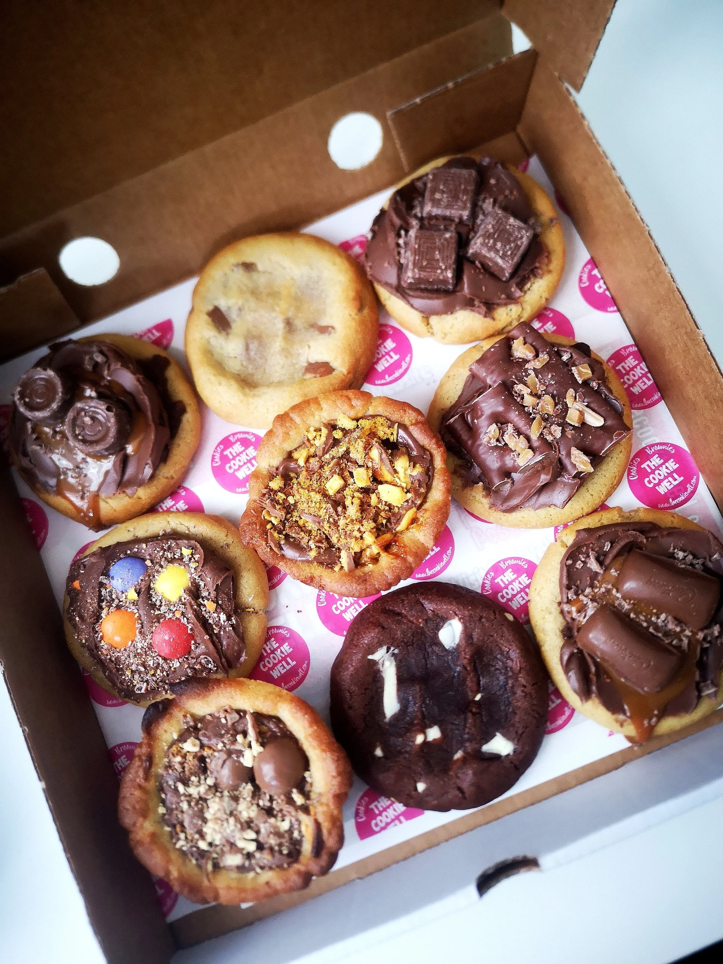 Build Your Own Cookie Box