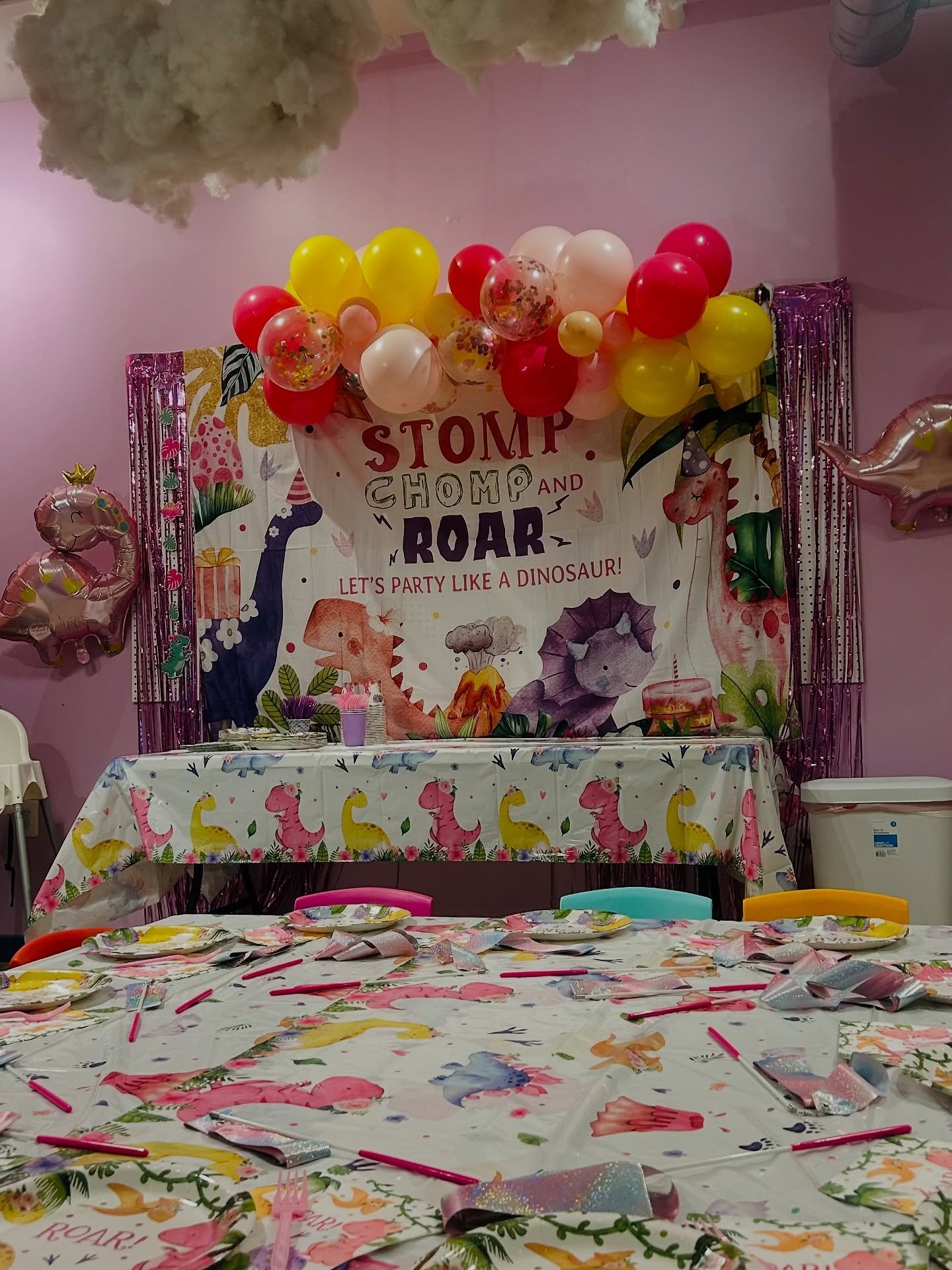 What’s that social media trend? This is day one of showing a party until we get booked out for the winter?
.
.
.
except I’m a mom & teacher & beehive and I’m tired so here are 19 of my favorite parties of all time. There are