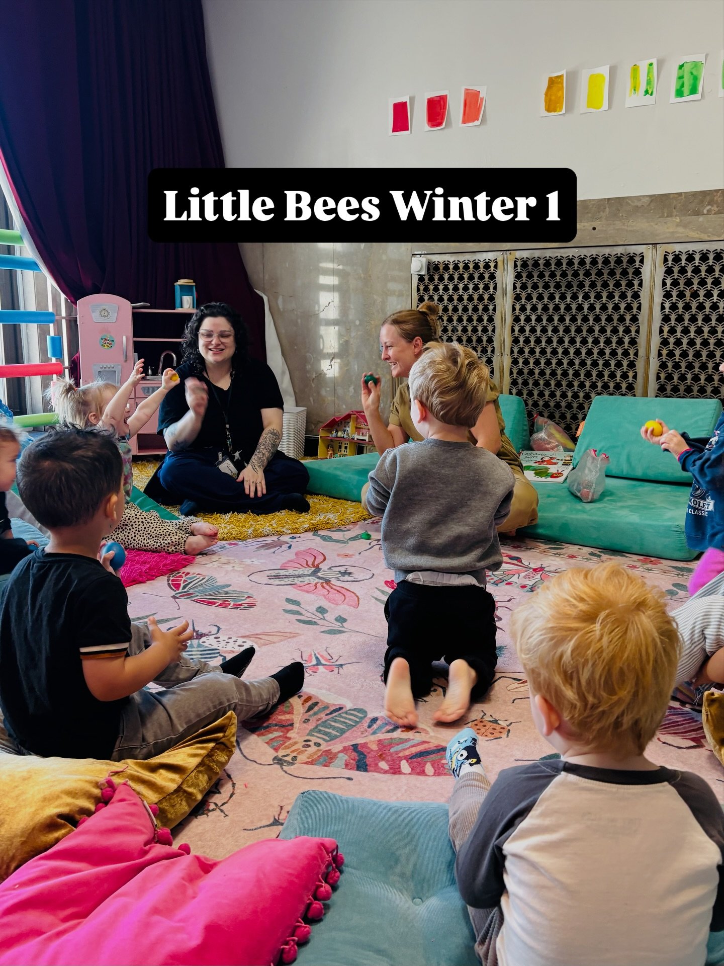 🙏 to @musicwithcaralyn and our lovely, LOVELY teachers, Poppy &amp; Olivia for this magical fall session of Little Bees. We have been overwhelmed by the response from Little Bees&rsquo; families this school year. 

Winter 1 starts in just a few week