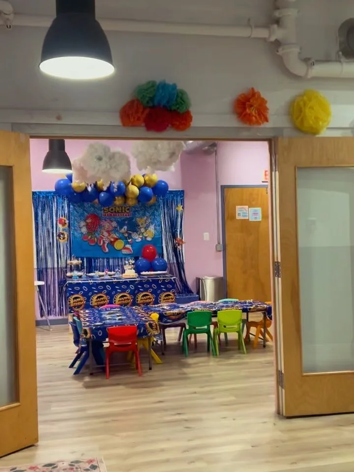 Sonic for the win!

Dreamed up by a birthday kid &amp; designed by Beehive

📸 by @jules.inspace