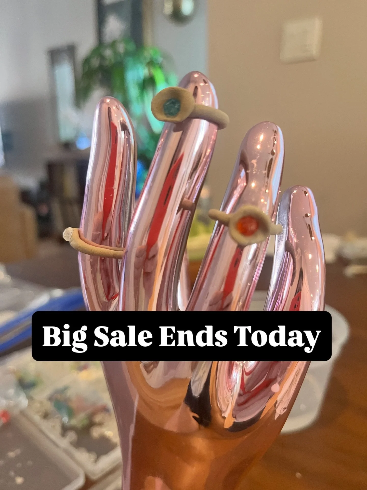 My kids and I like to get (weirdly) crafty on days off ⬆️

Today marks the end end end of our sales:

🌟 Early Bird Aftercare deals (15% off fall semester programs using the code Early_Bird26 💕 

🌟 Birthday Party 15% off all parties with code LoveD